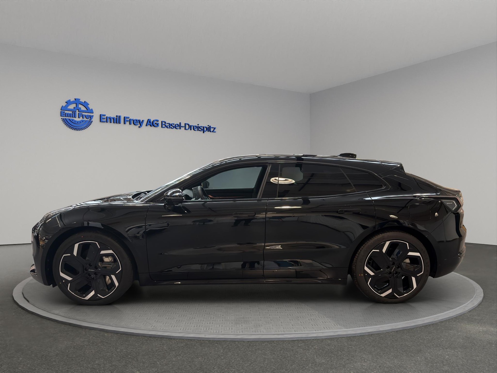 ZEEKR 001 Performance AWD-image-2