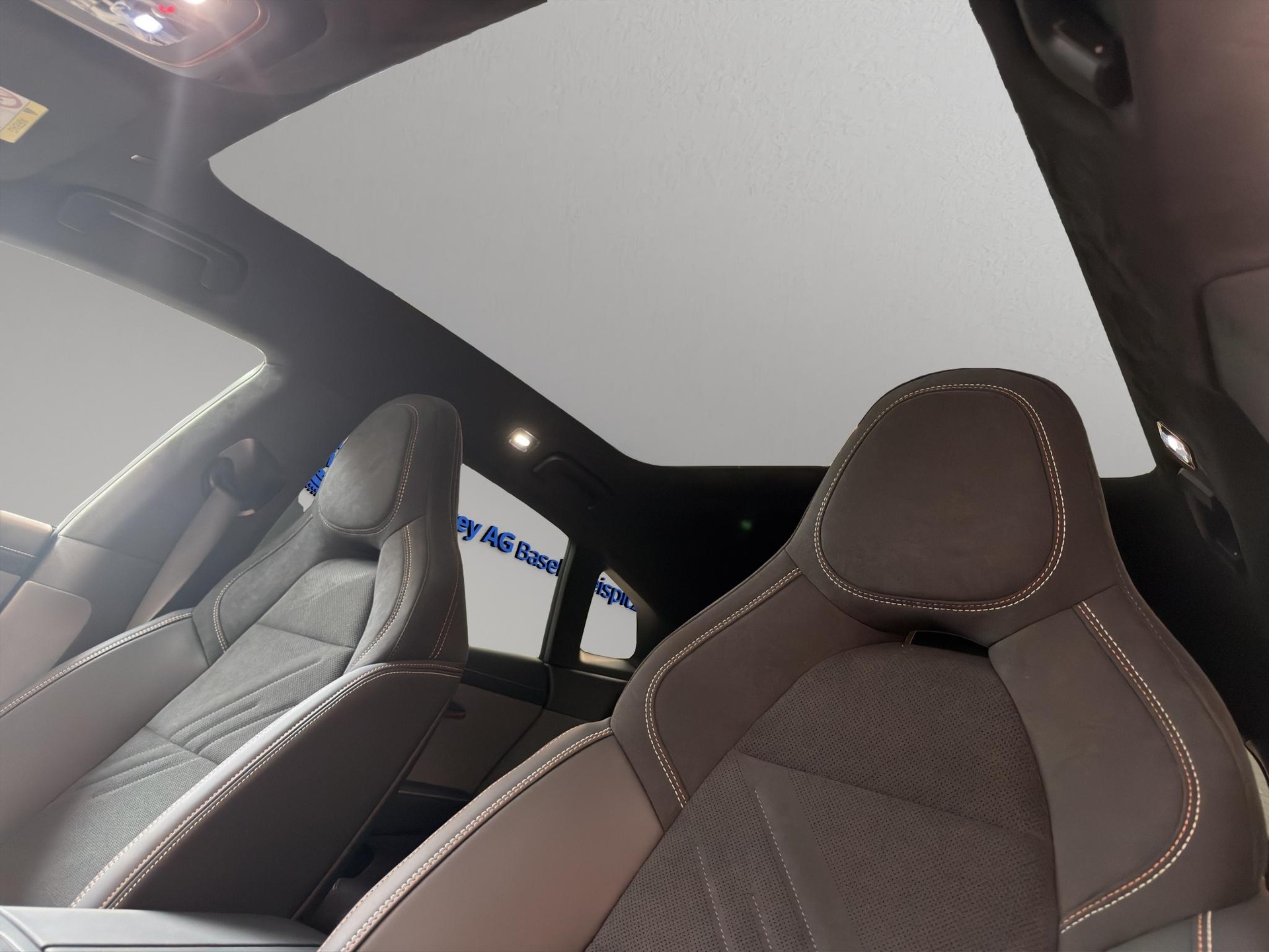 ZEEKR 001 Performance AWD-image-9