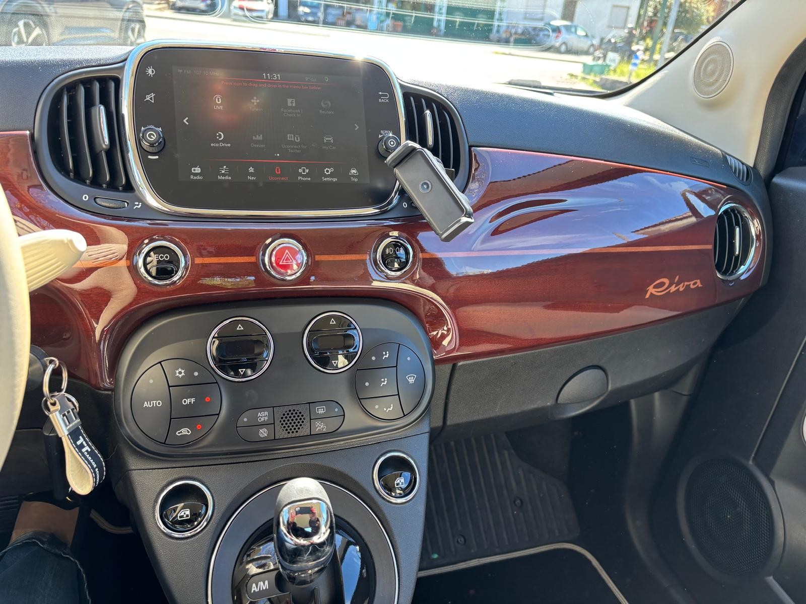 FIAT 500C 0.9 Twinair Riva Dualogic-image-4