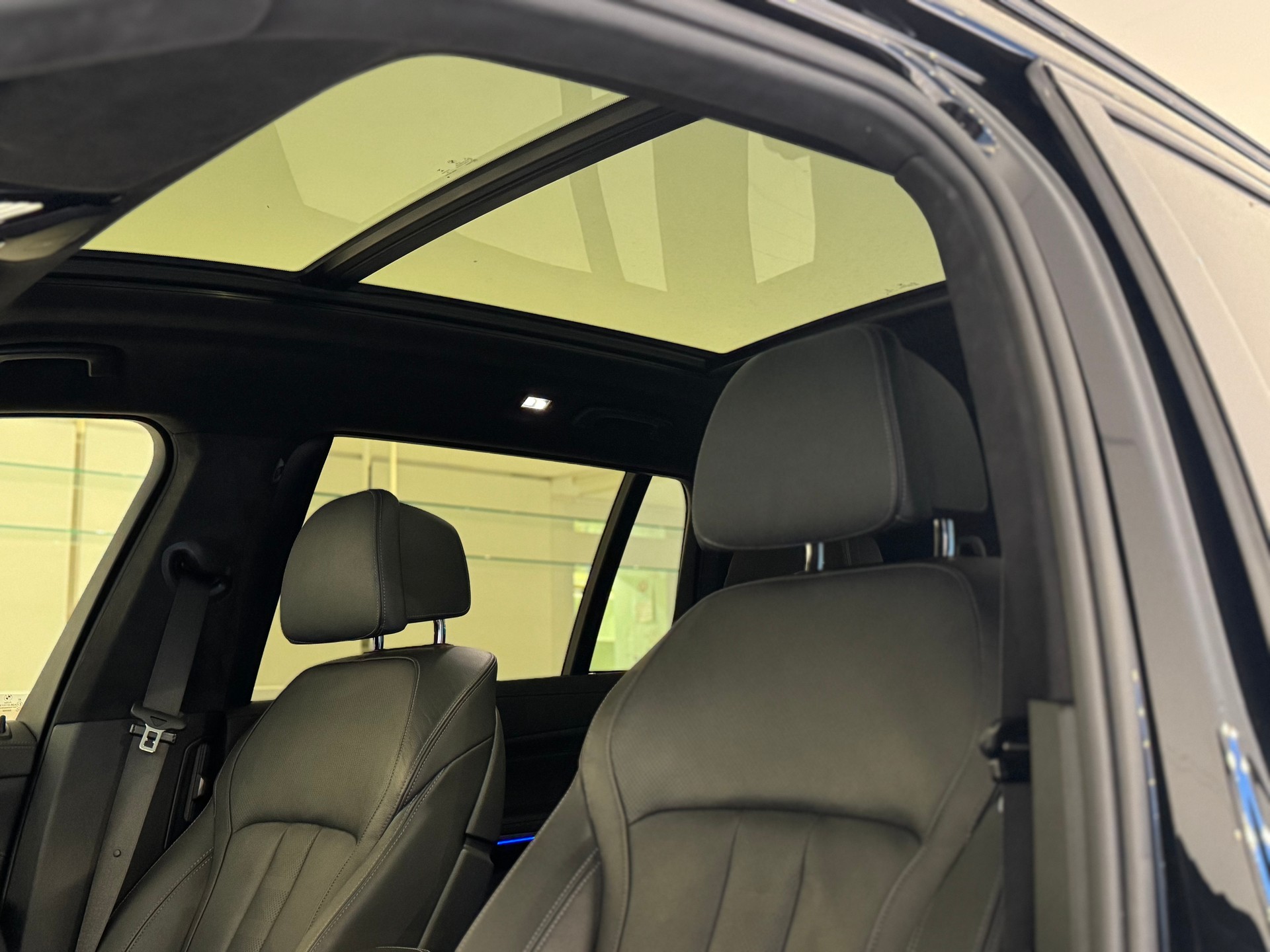 BMW X7 xDrive 48V 40d M Sport PRO Steptronic*6 Plätzer*-image-26