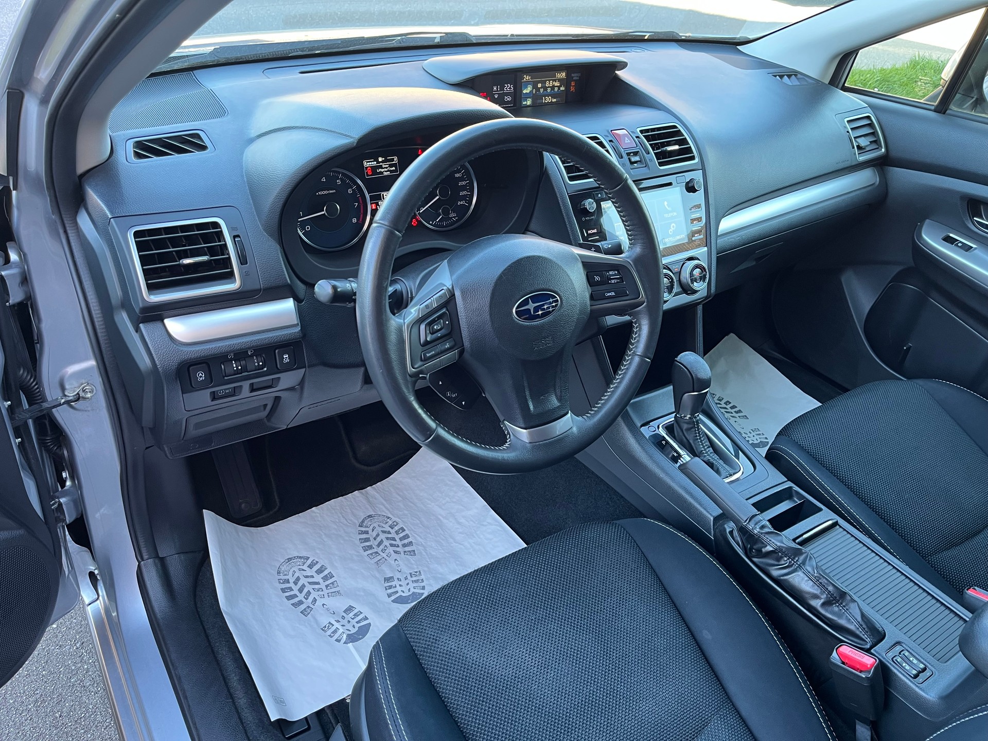 SUBARU XV 2.0 Swiss Two AWD CVT / Frisch ab MFK & Service-image-11