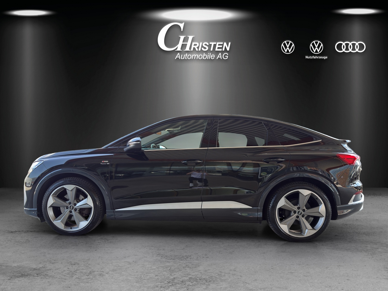 AUDI Q4 Sportback e-tron 50 quattro-image-1
