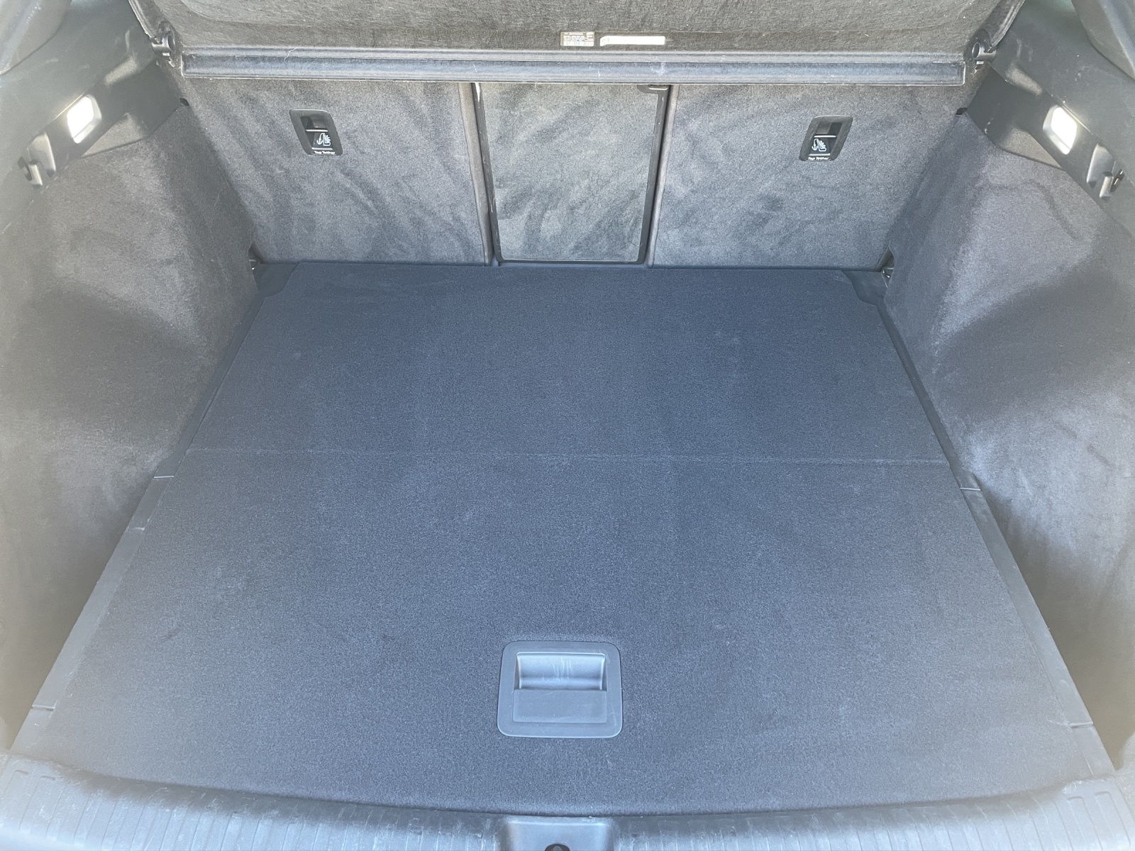 AUDI Q4 Sportback e-tron 50 quattro-image-6