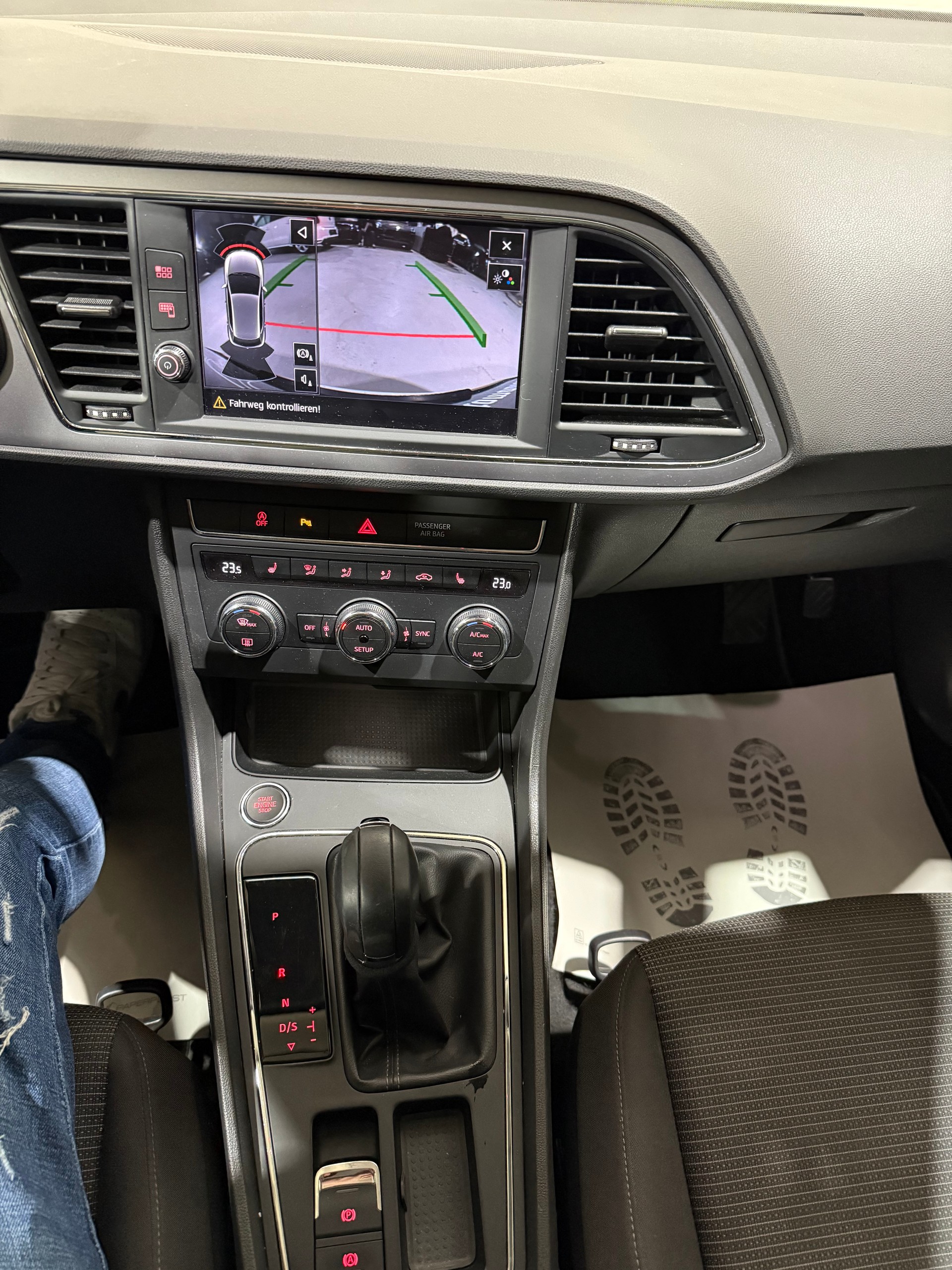 SEAT Leon 1.5 TSI EVO ACT Style DSG-image-13