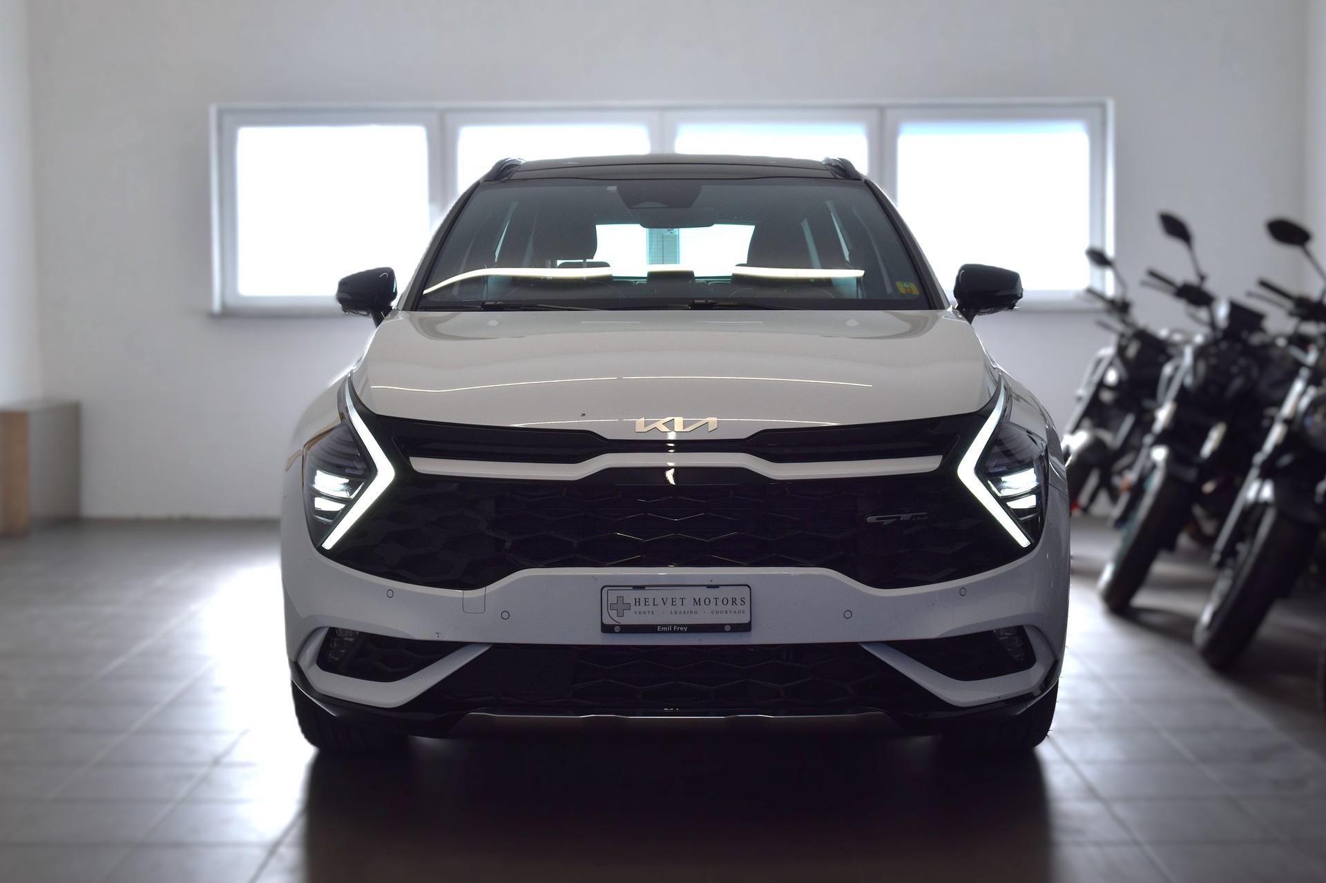 KIA Sportage 1.6T-GDi HEV GT-Line 4x4 A-image-1