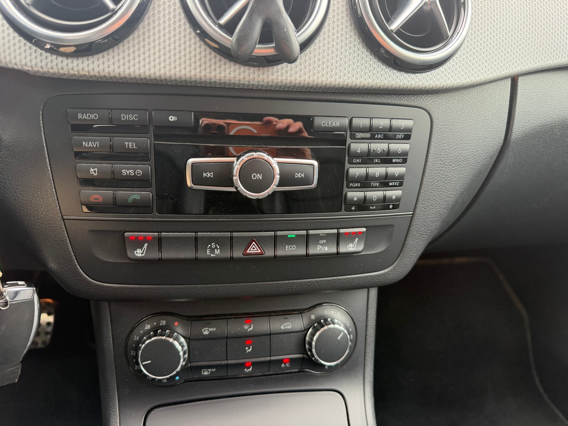MERCEDES-BENZ B 180 CDI 7G-DCT-image-10