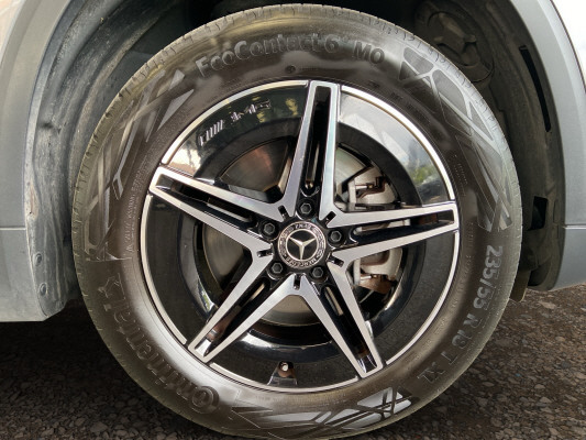 MERCEDES-BENZ EQA 350 AMG Line 4Matic-image-8