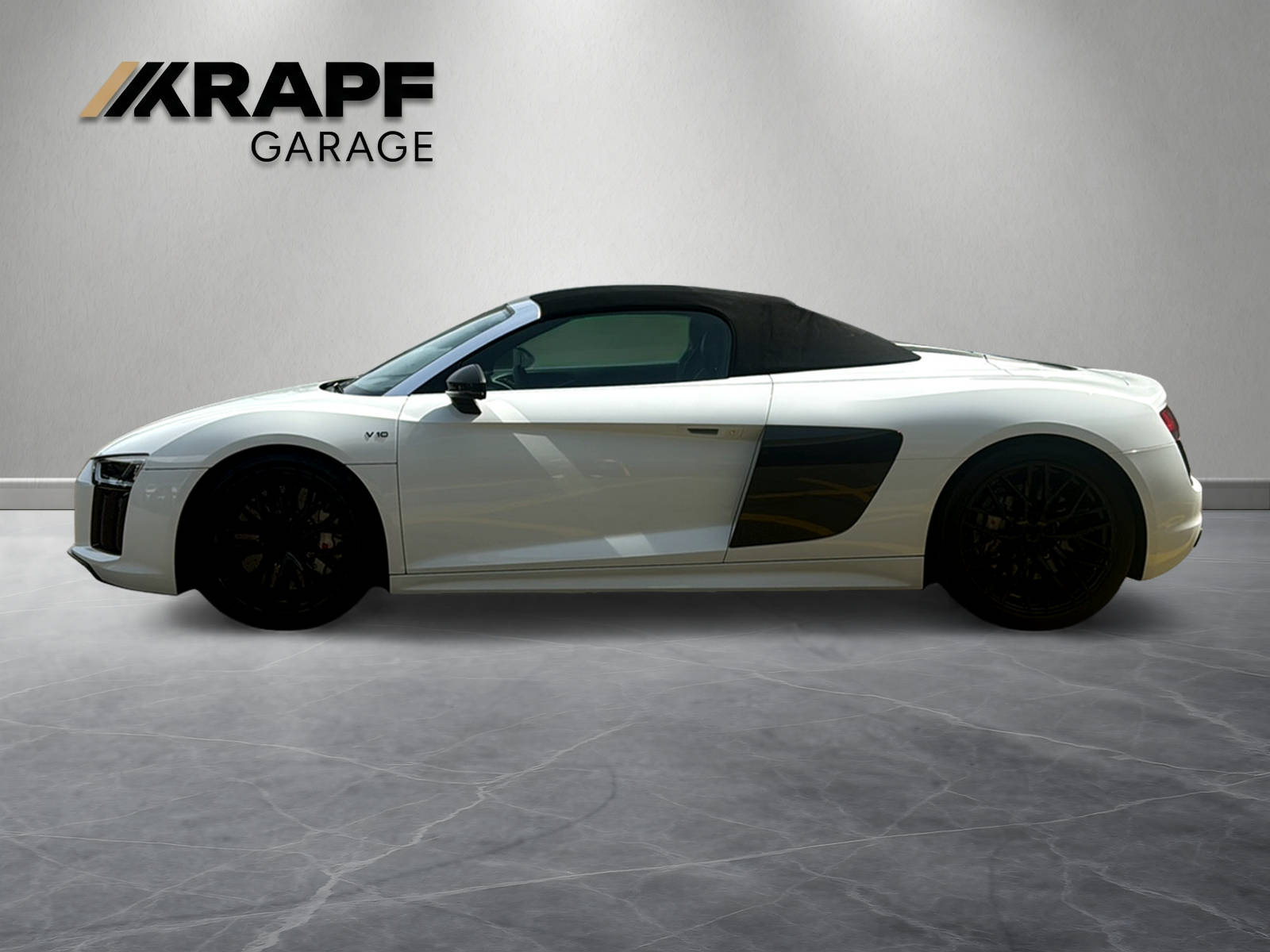 AUDI R8 Spyder 5.2 S-Tronic-showroom-element-1