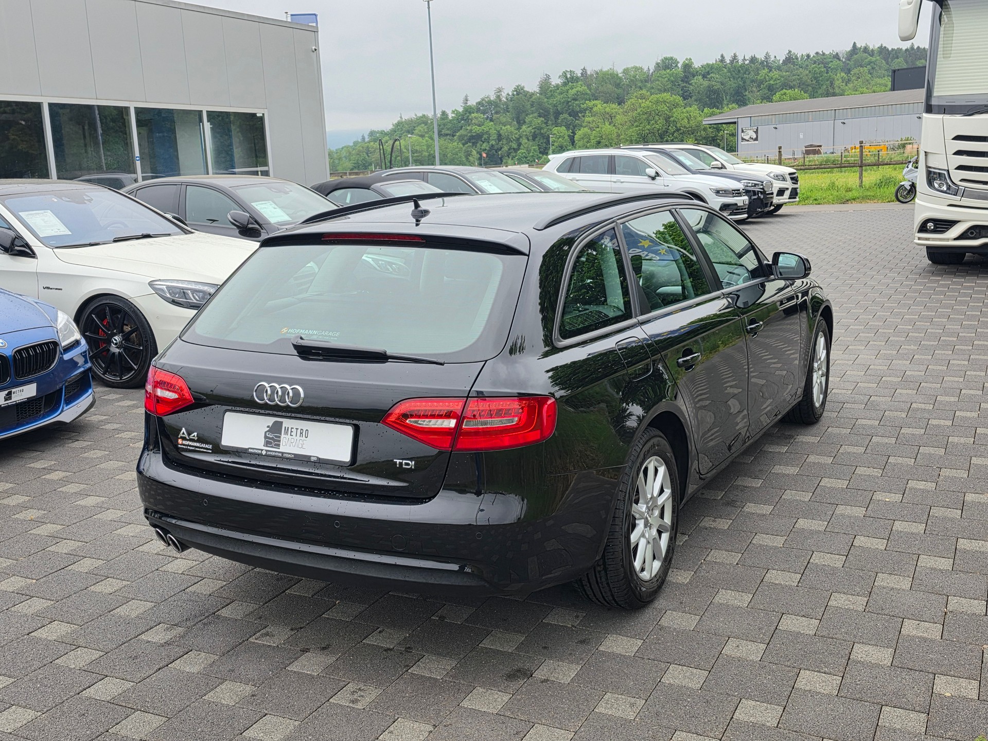 AUDI A4 Avant 2.0 TDI multitronic-image-4