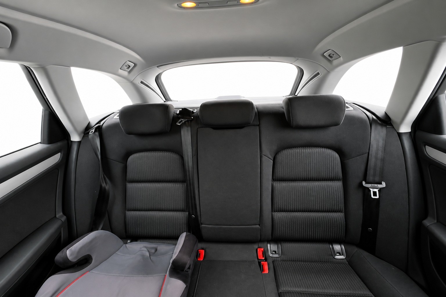 AUDI A4 Avant 2.0 TDI multitronic-image-10