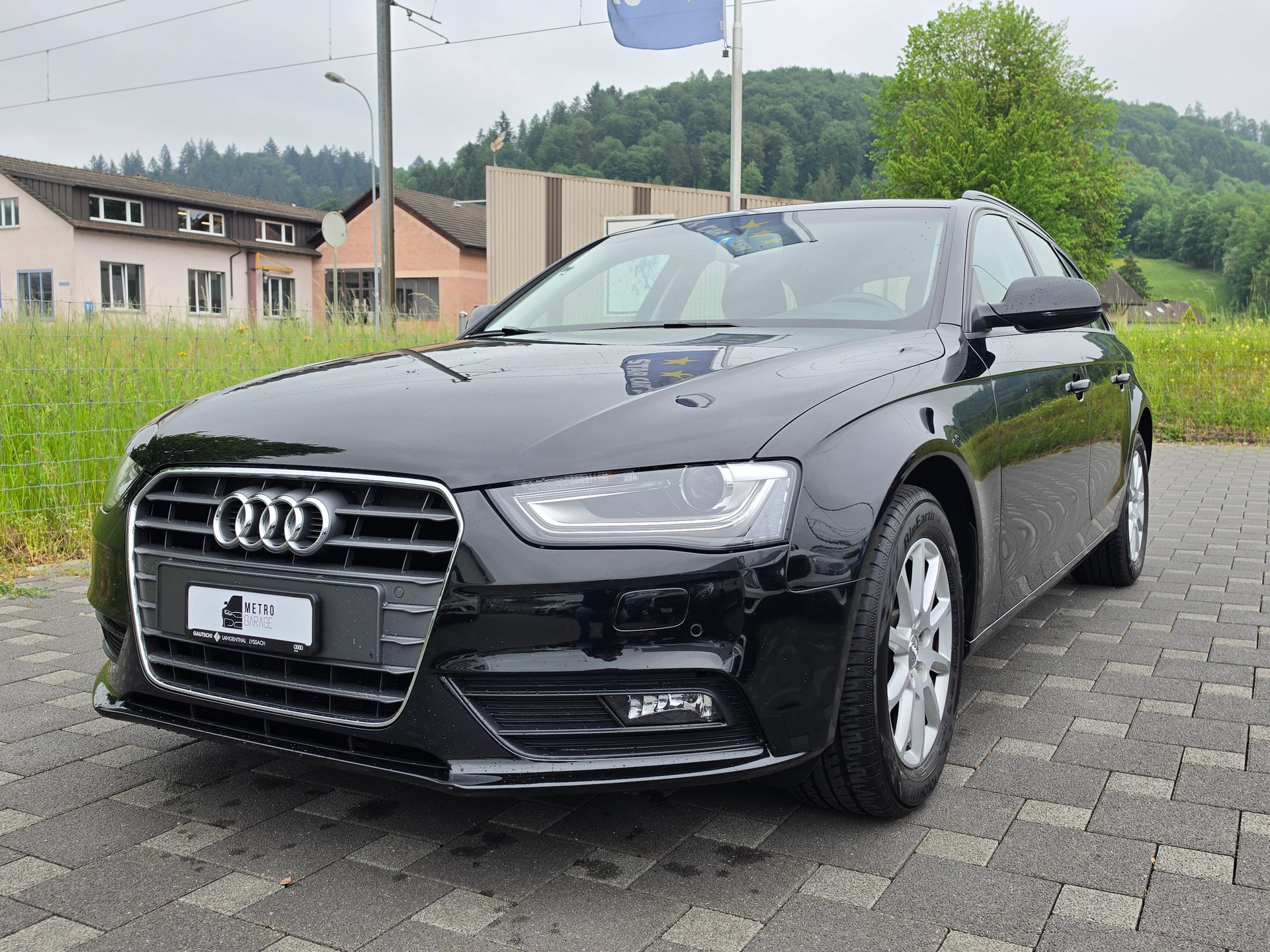 AUDI A4 Avant 2.0 TDI multitronic-image-8