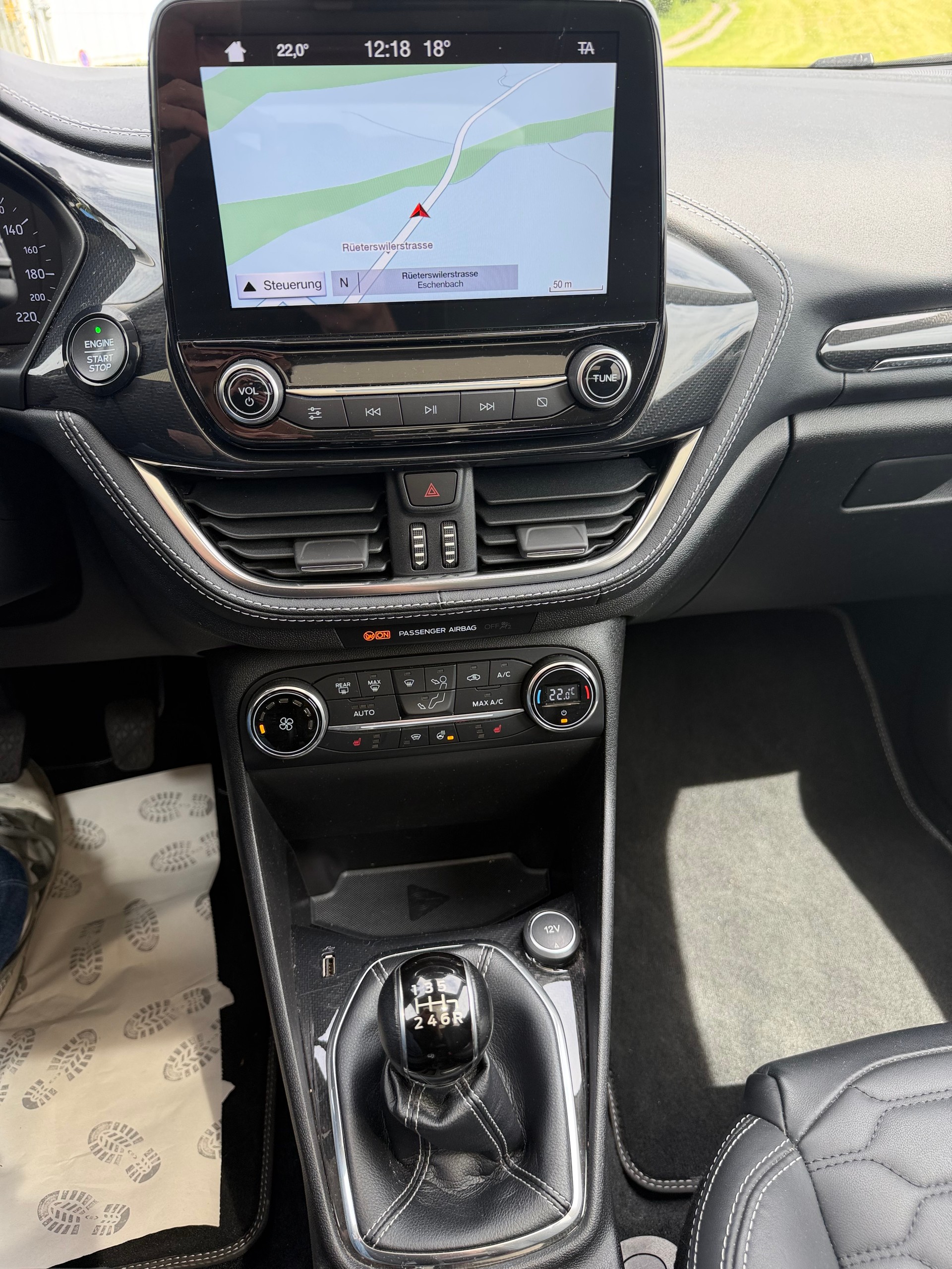 FORD Fiesta 1.0 SCTi Vignale-image-13