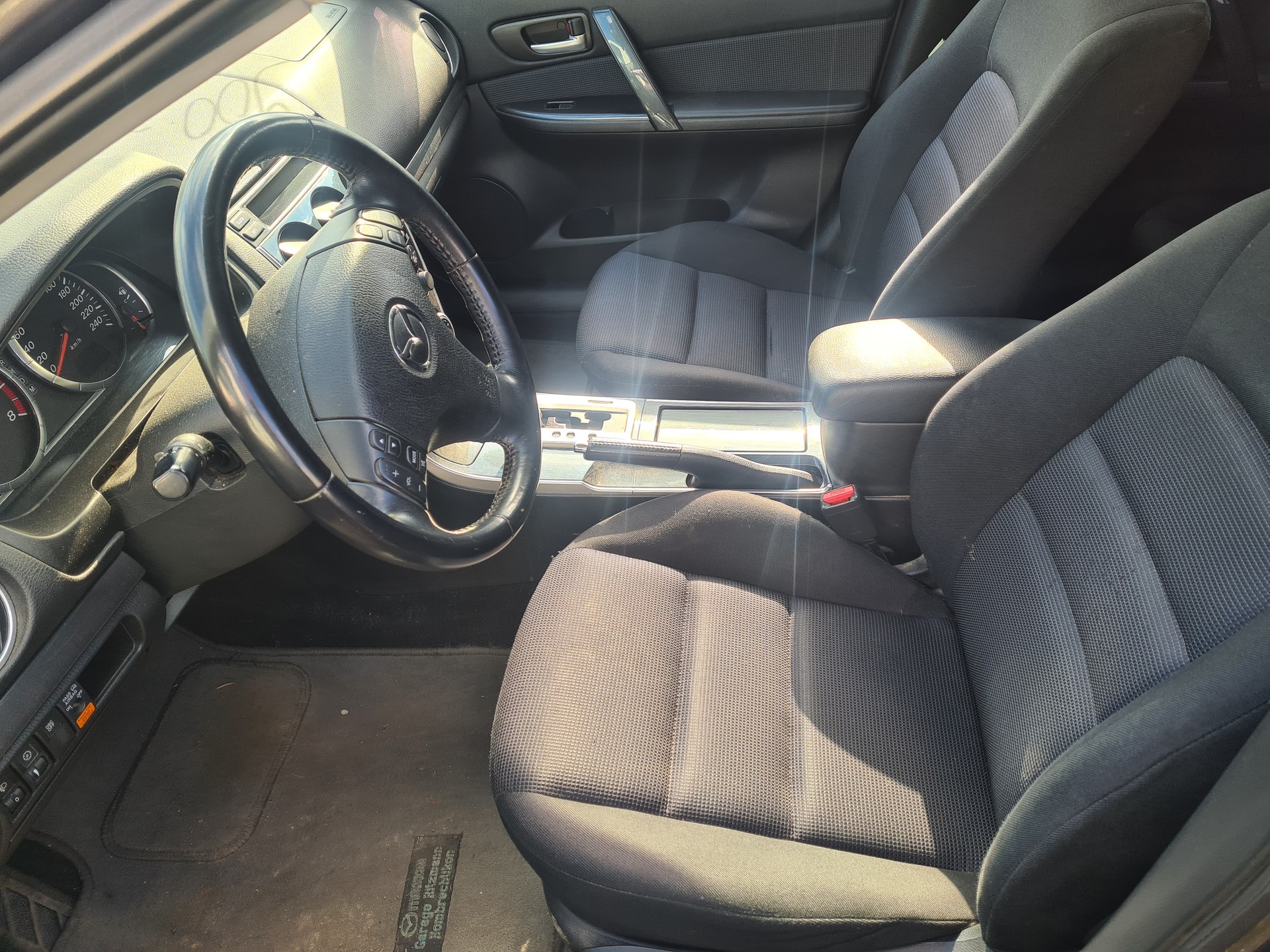 MAZDA 6 2.0 16V Exclusive-image-6