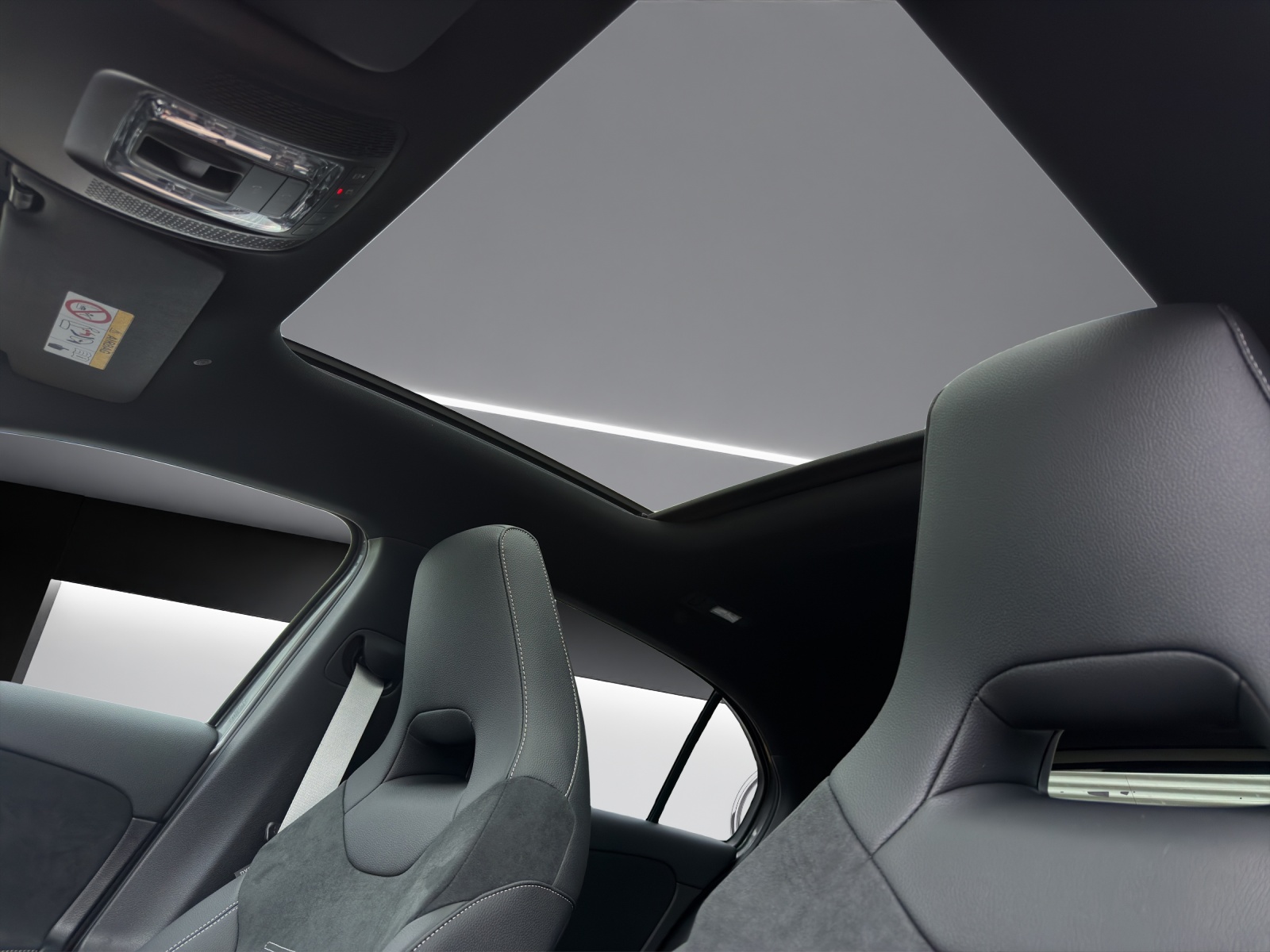 MERCEDES-BENZ A 220 4Matic 8G-DCT-image-13