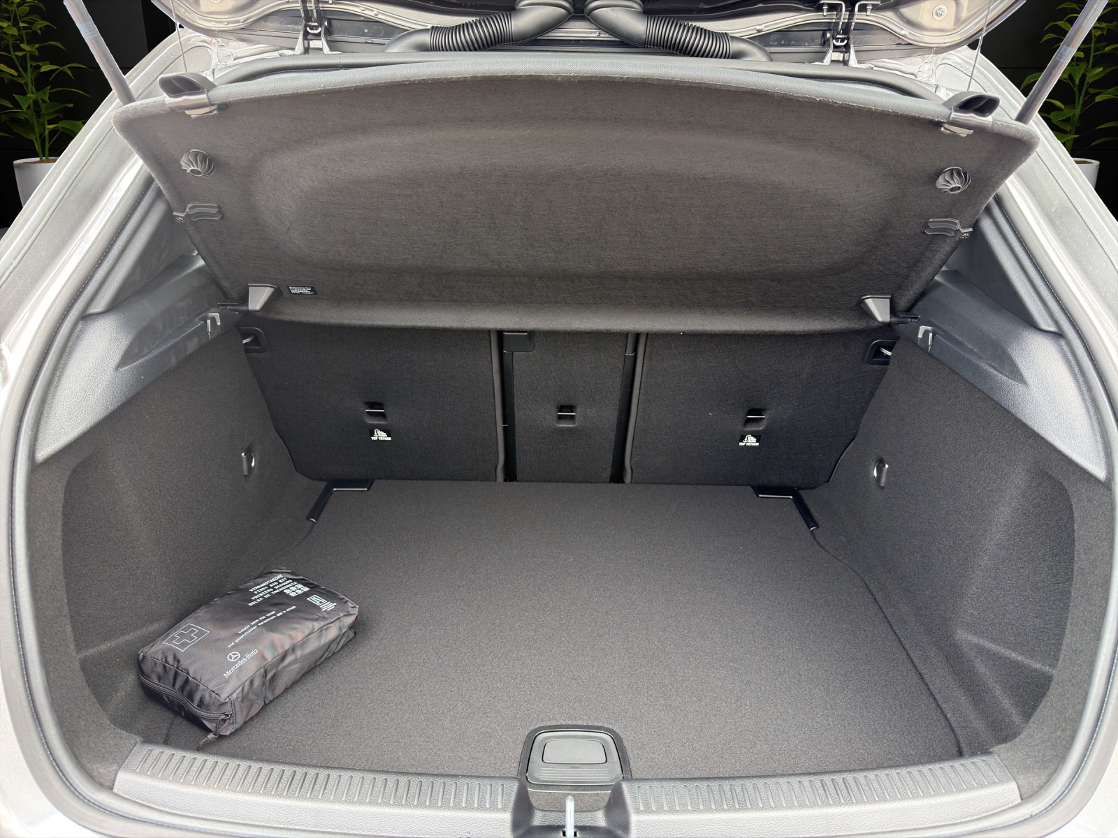 MERCEDES-BENZ A 220 4Matic 8G-DCT-image-15