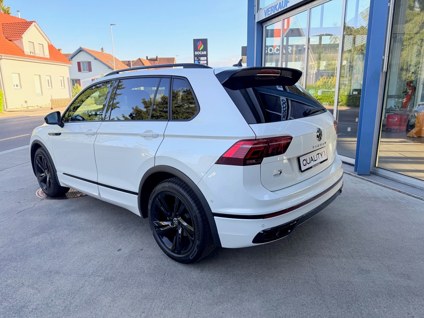 VW Tiguan 2.0TSI R-Line 4Motion DSG-image-3