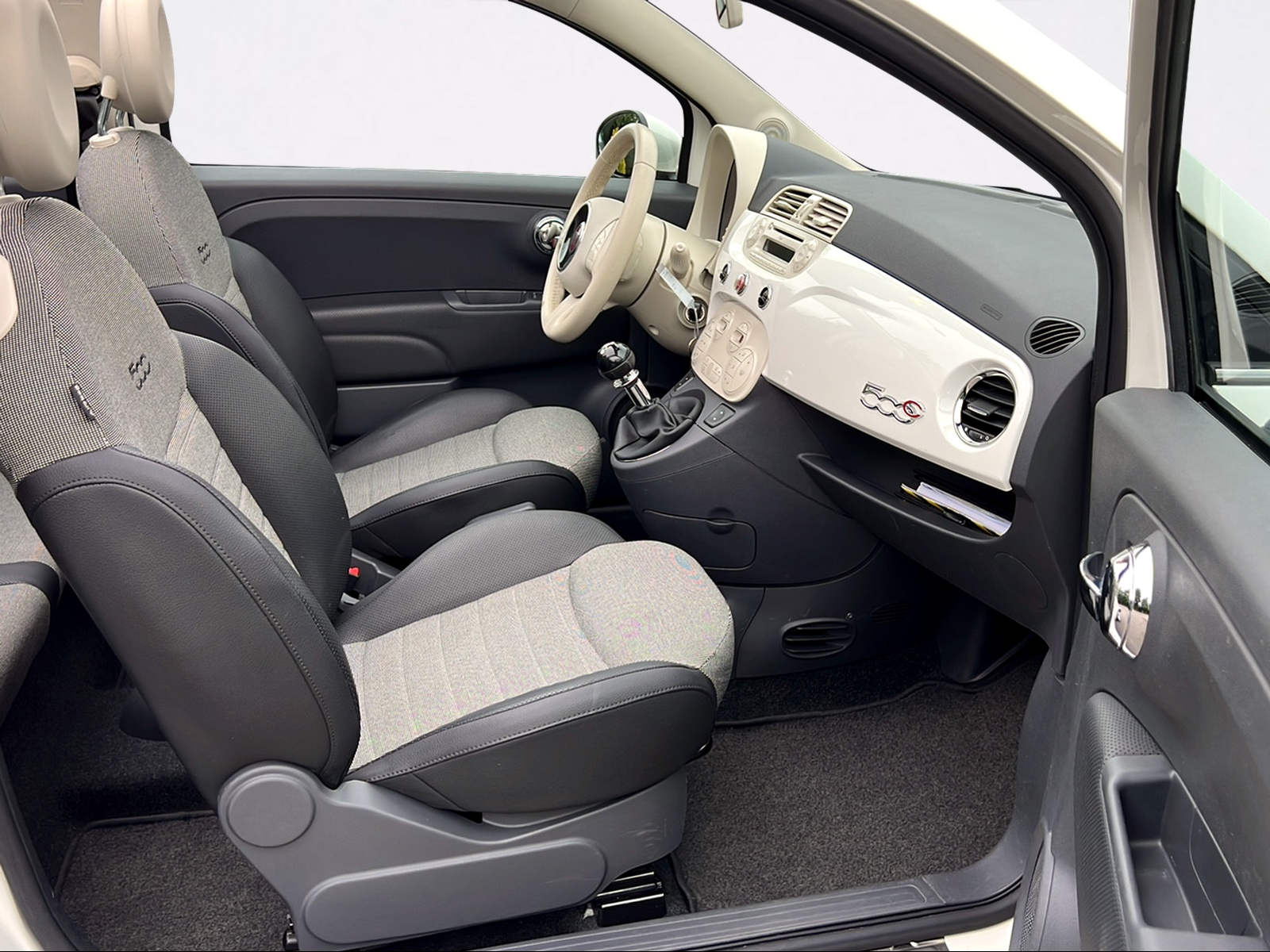 FIAT 500C 0.9 Twinair Turbo Lounge-image-2