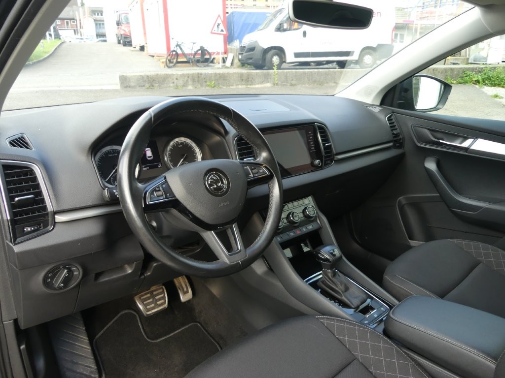 SKODA Karoq 1.5 TSI ACT Ambition DSG-image-6