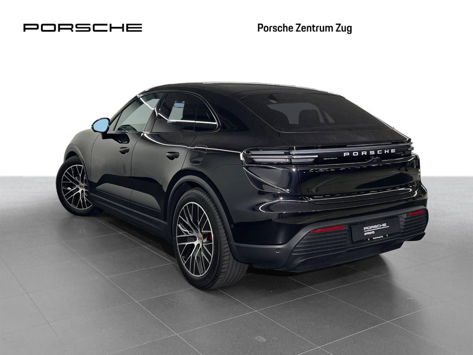 PORSCHE Macan 4S-image-2