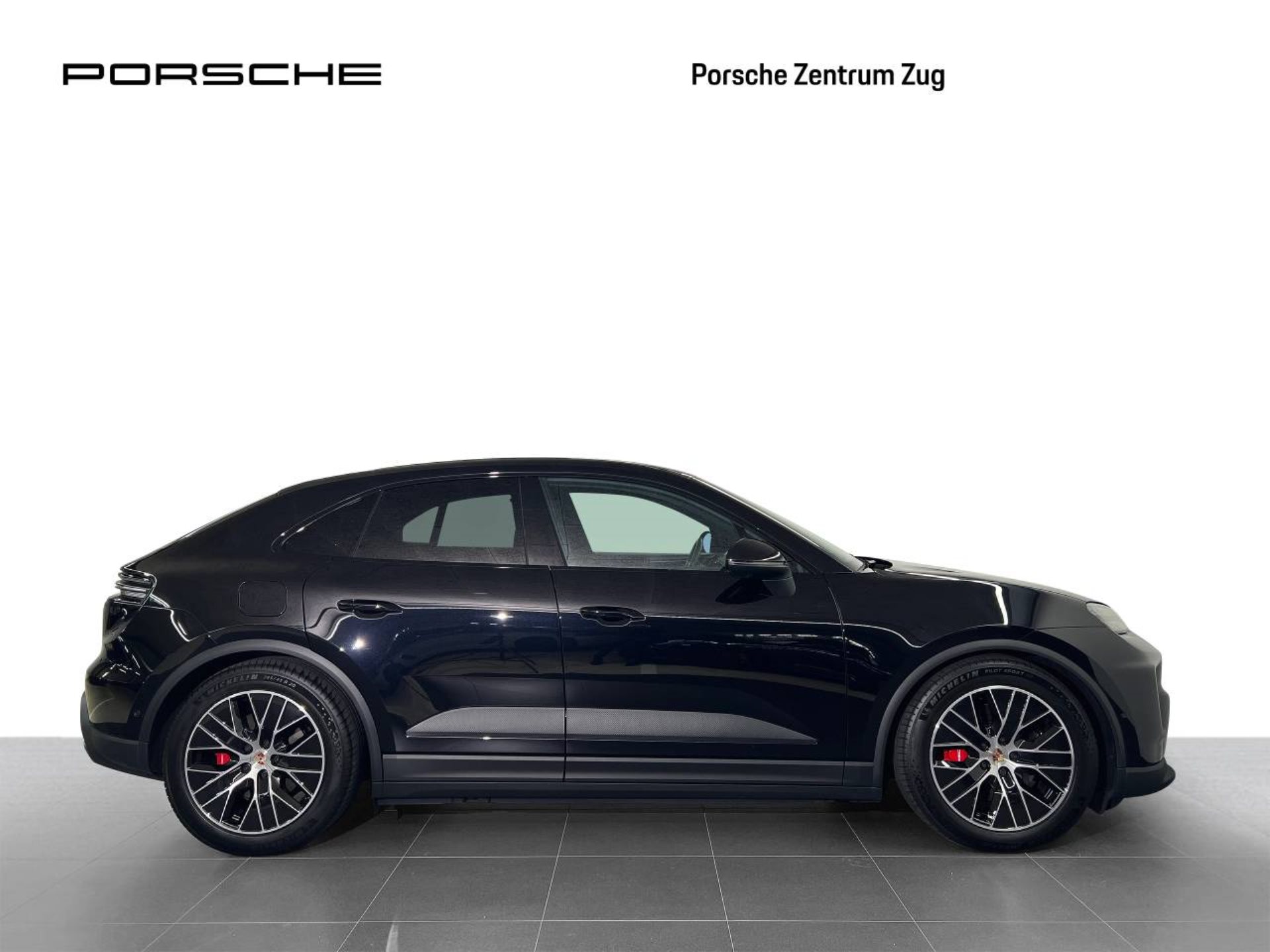 PORSCHE Macan 4S-image-9