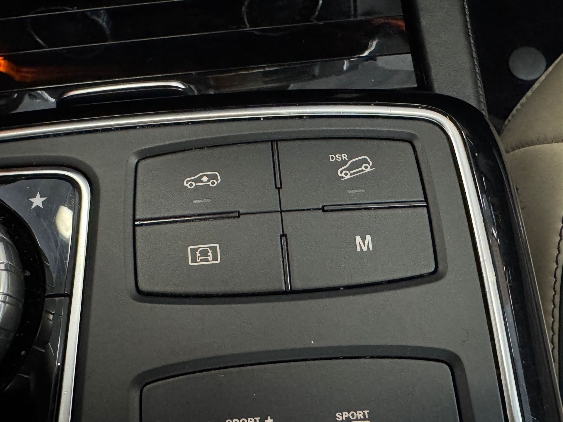 MERCEDES-BENZ GLE Coupé 400 4Matic 9G-Tronic-image-14