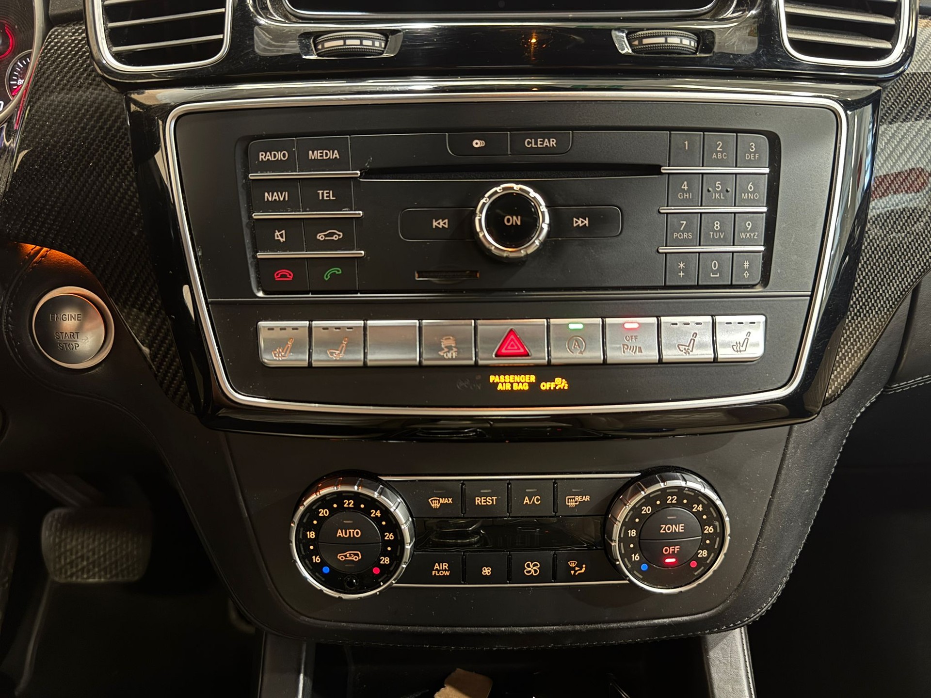 MERCEDES-BENZ GLE Coupé 400 4Matic 9G-Tronic-image-12