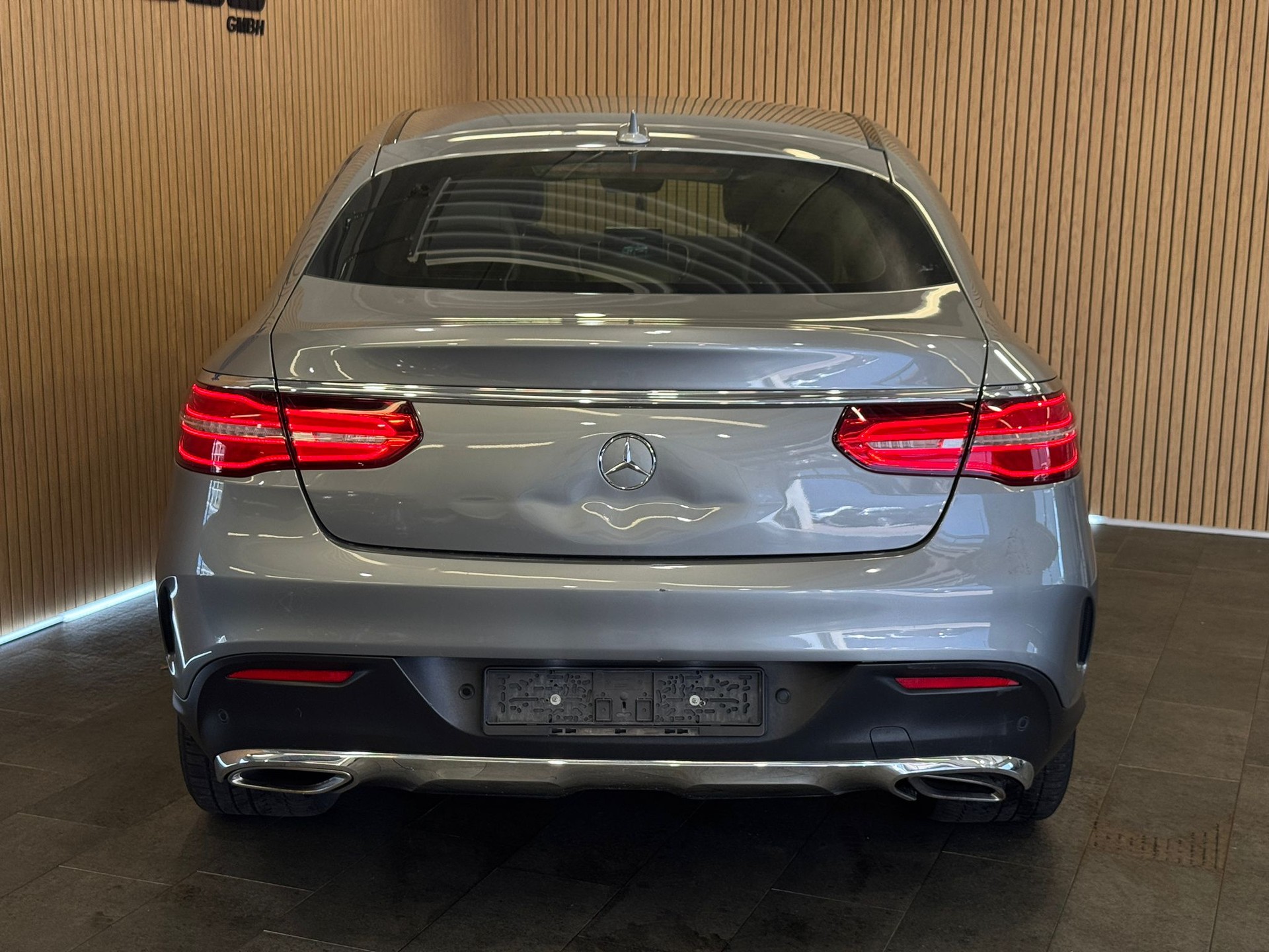MERCEDES-BENZ GLE Coupé 400 4Matic 9G-Tronic-image-4