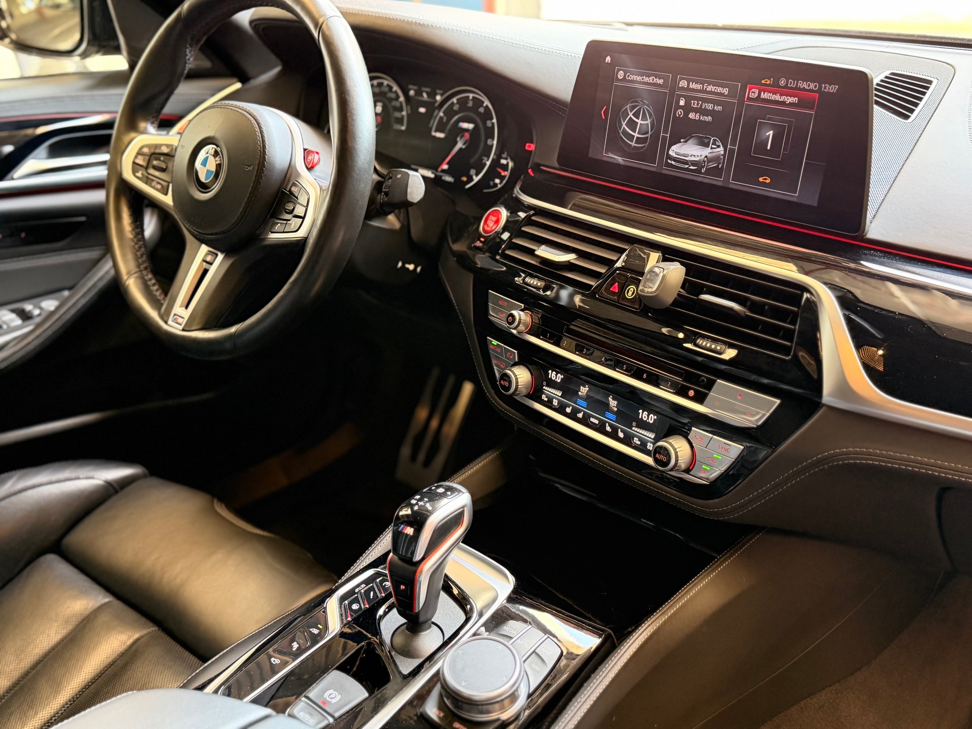BMW M5 xDrive Competition Drivelogic (Ohne OPF)-image-10