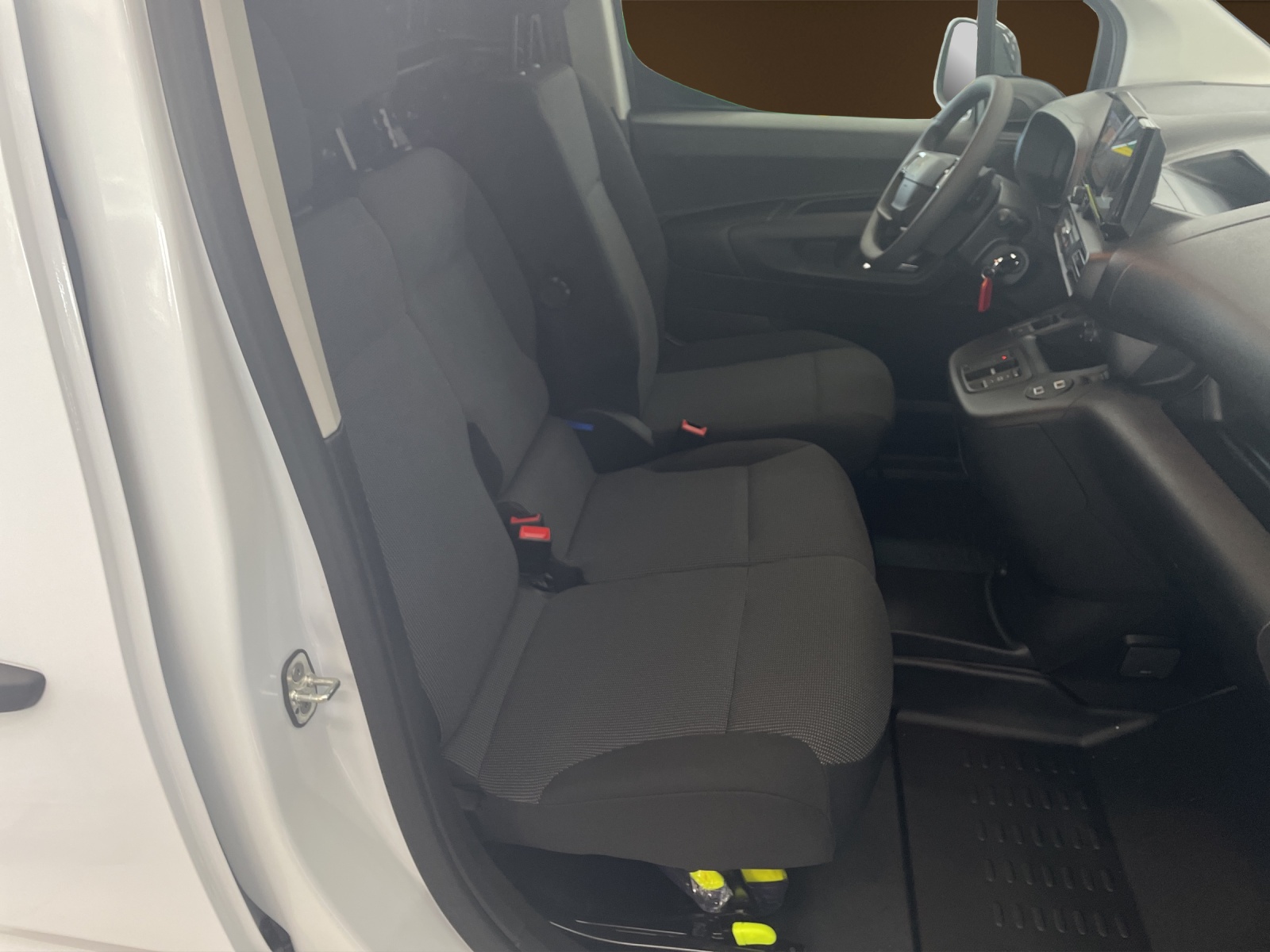 FIAT Doblo Kaw. L2 1.5 BlueHDI 130 Automat-image-7