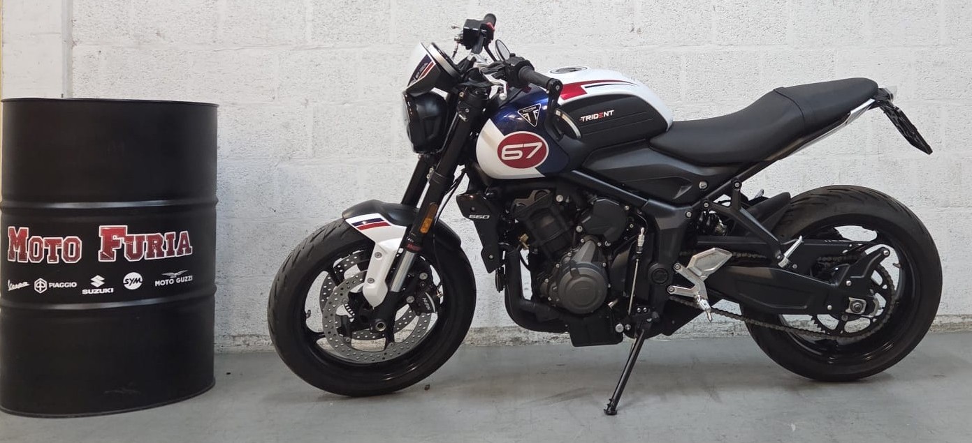 TRIUMPH Trident 660-showroom-element-2