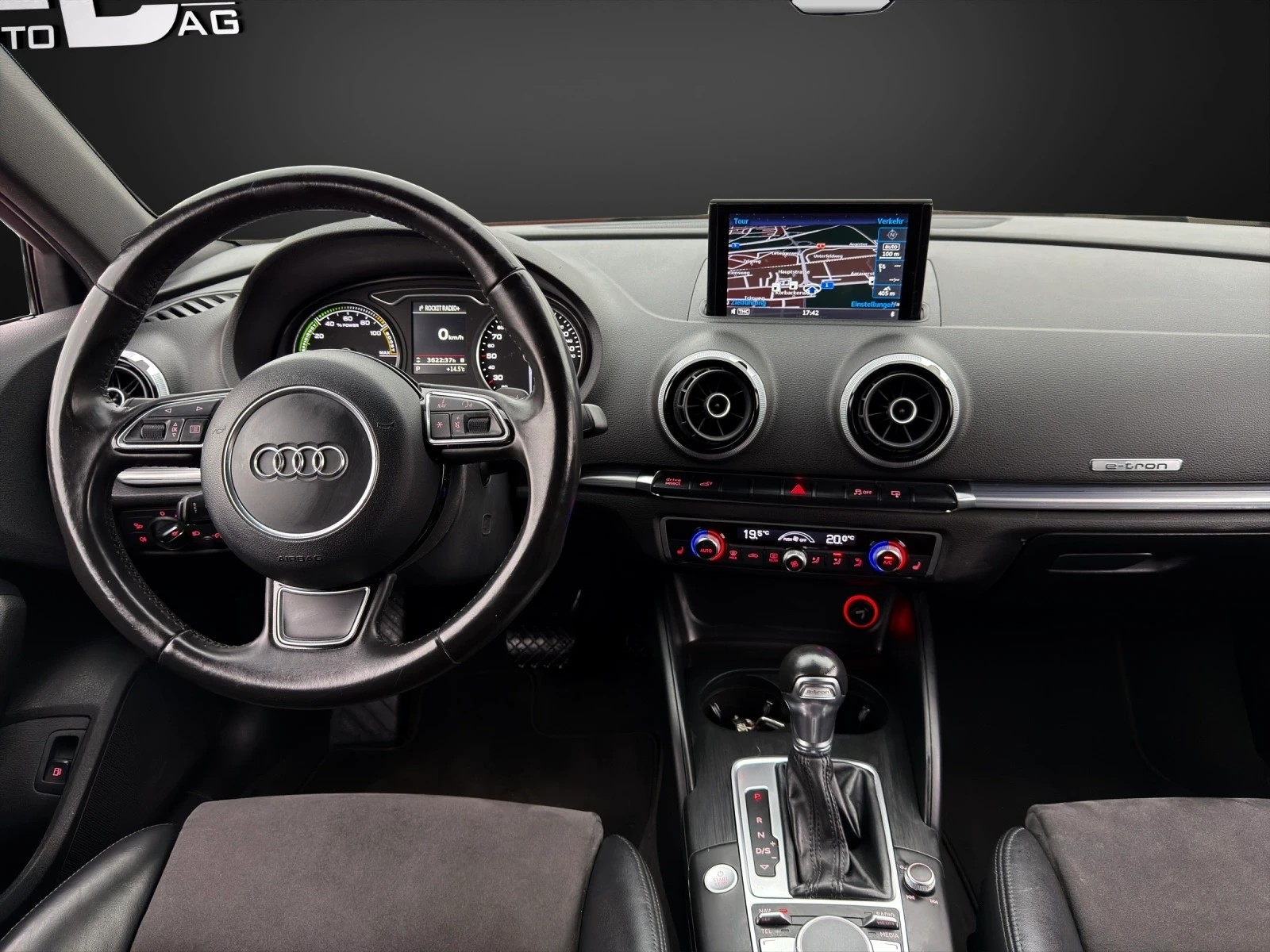 AUDI A3 Sportback 1.4 e-tron Ambition S-tronic-image-10