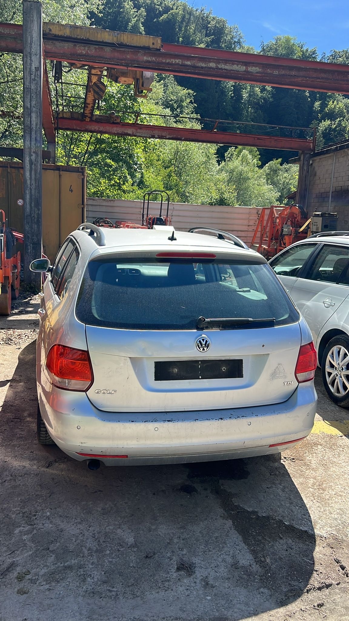 VW Golf Variant 1.6 TDI Comfortline-image-2