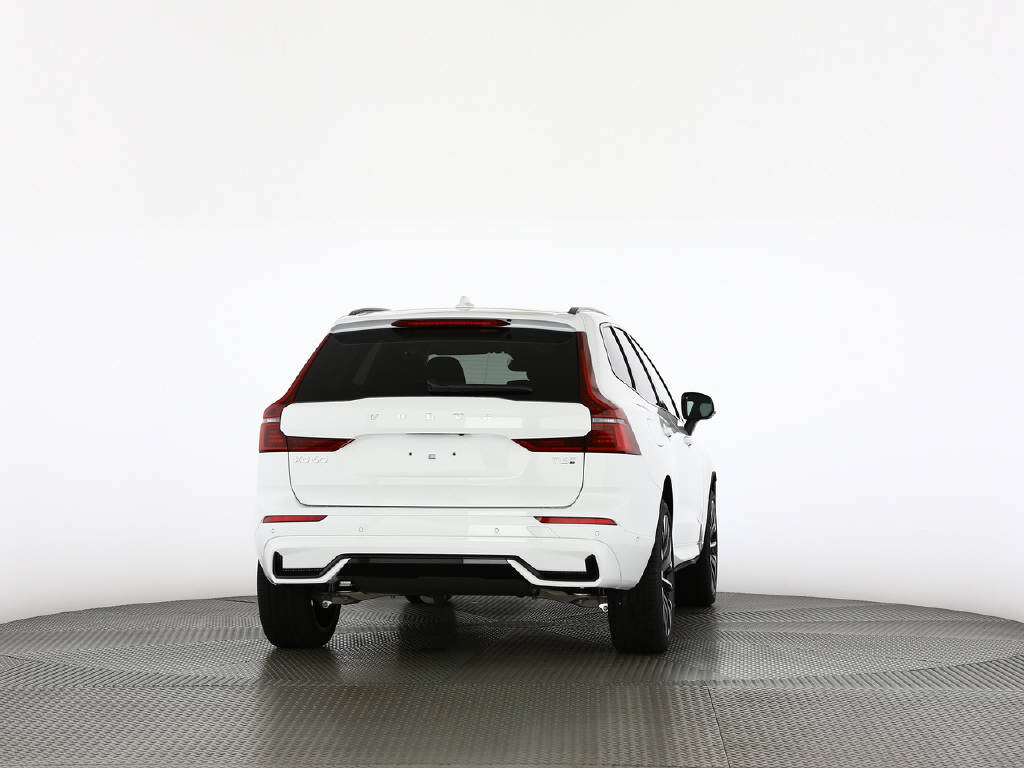 VOLVO XC60 2.0 T6 TE Plus Dark eAWD-image-11