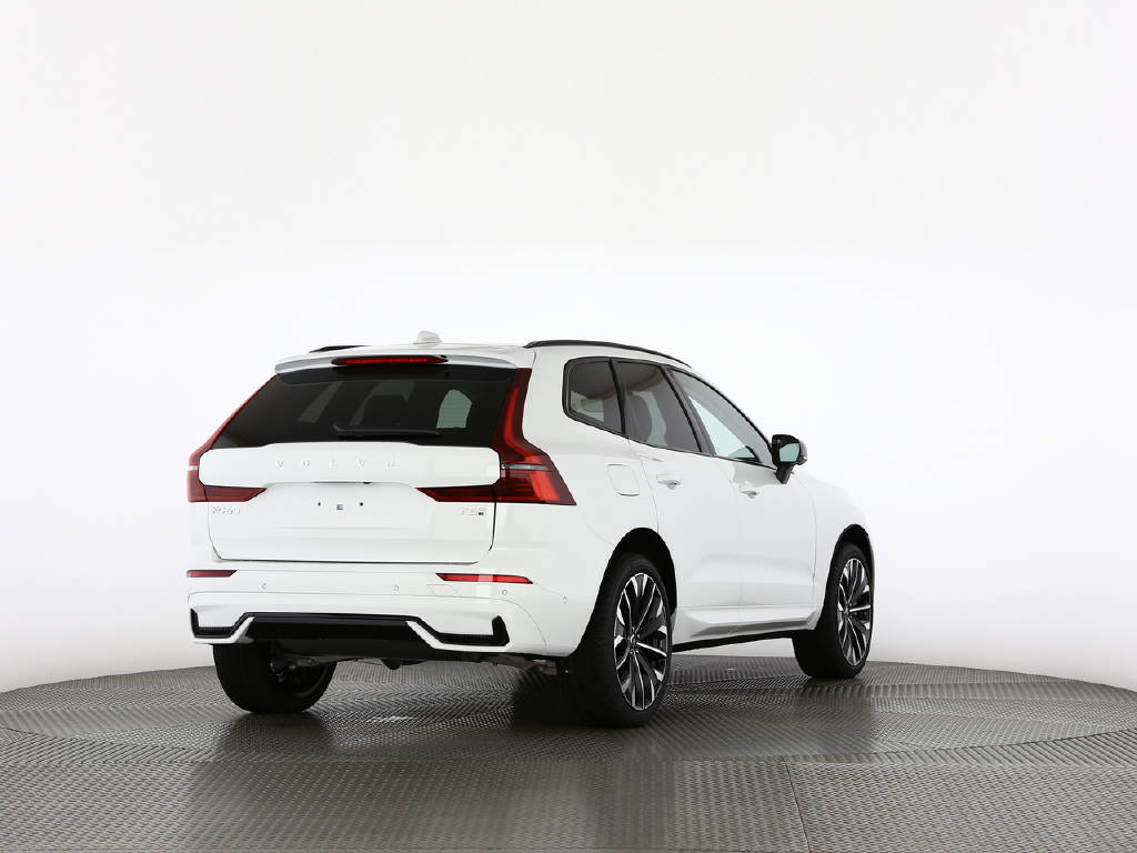 VOLVO XC60 2.0 T6 TE Plus Dark eAWD-image-12