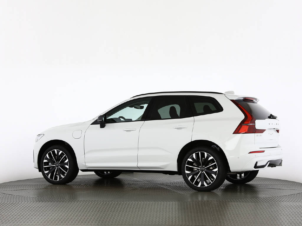 VOLVO XC60 2.0 T6 TE Plus Dark eAWD-image-7