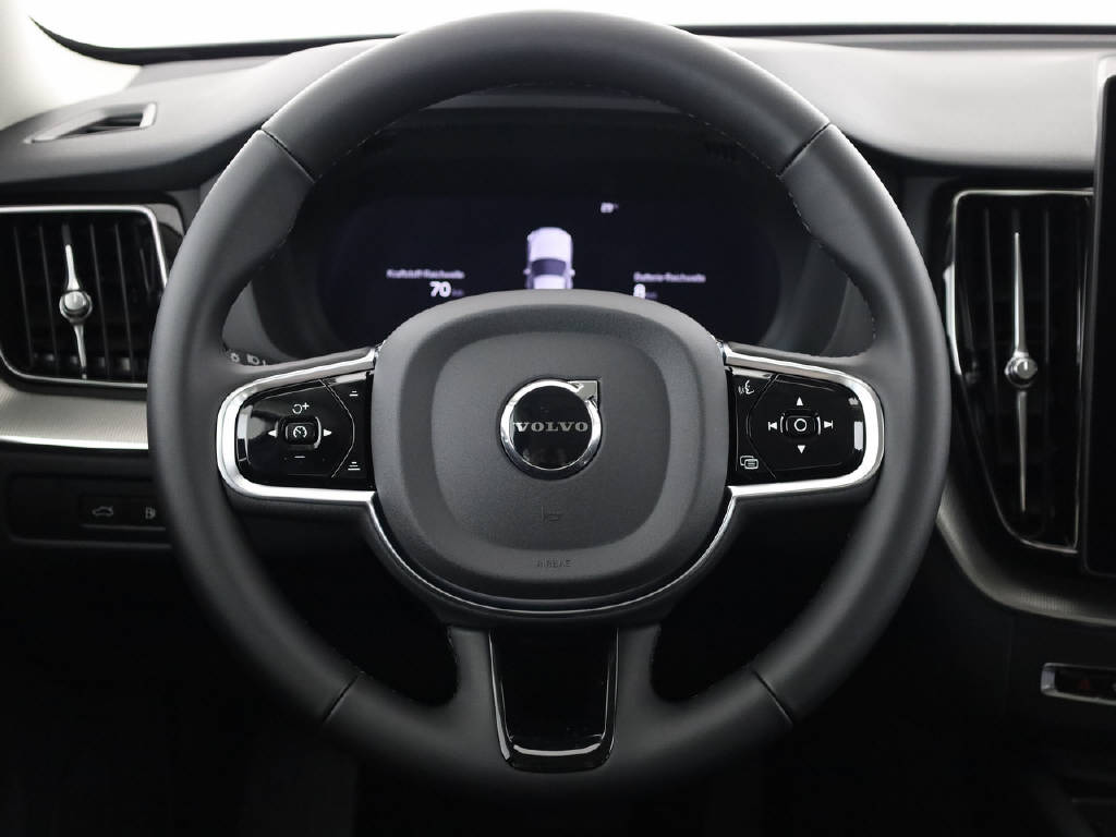 VOLVO XC60 2.0 T6 TE Plus Dark eAWD-image-30