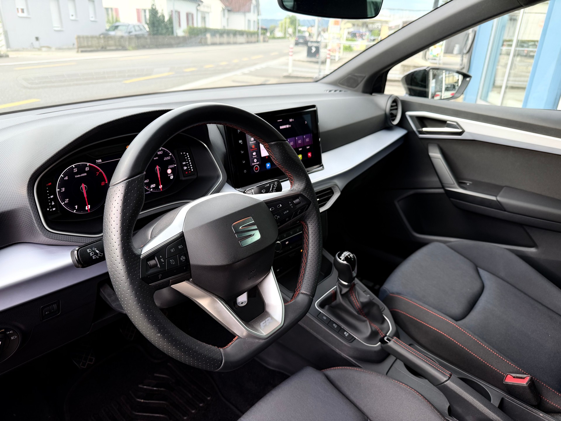 SEAT Ibiza 1.0 EcoTSI FR-image-8