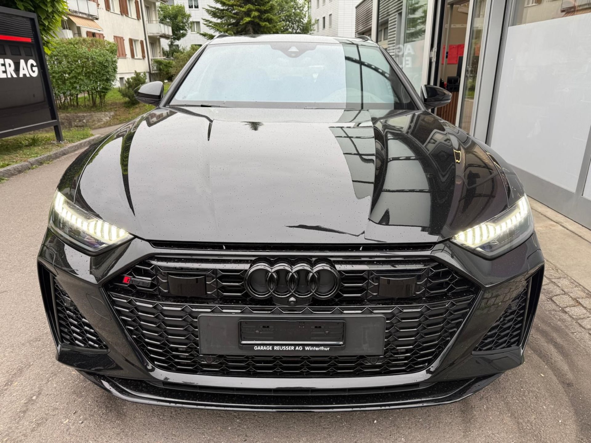 AUDI RS6 AVANT 4.0 TFSI QUATTRO PERFORMANCE *** VOLLAUSSTATTUNG & KERAMIK ***-image-1
