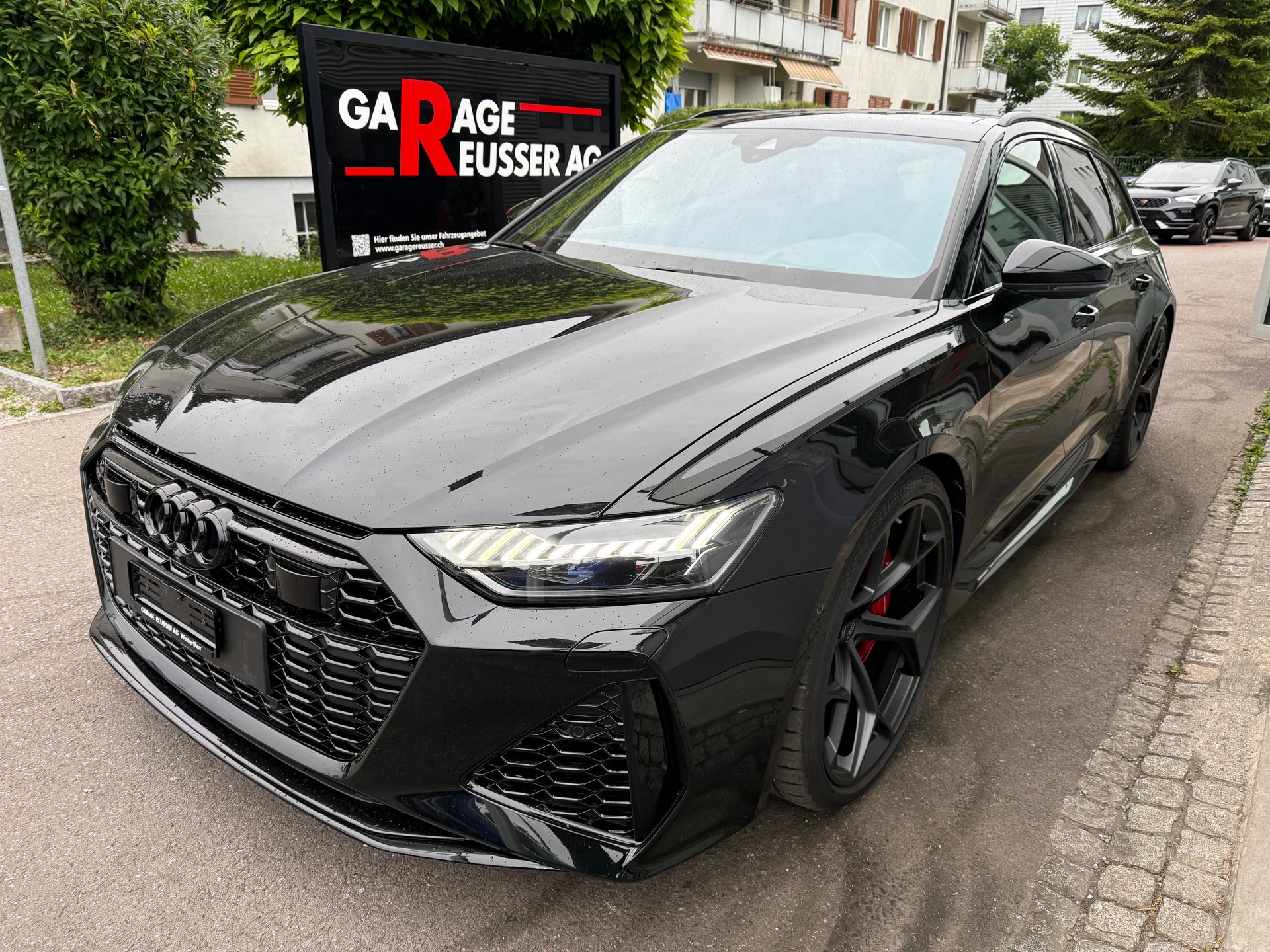 AUDI RS6 AVANT 4.0 TFSI QUATTRO PERFORMANCE *** VOLLAUSSTATTUNG & KERAMIK ***-image-0