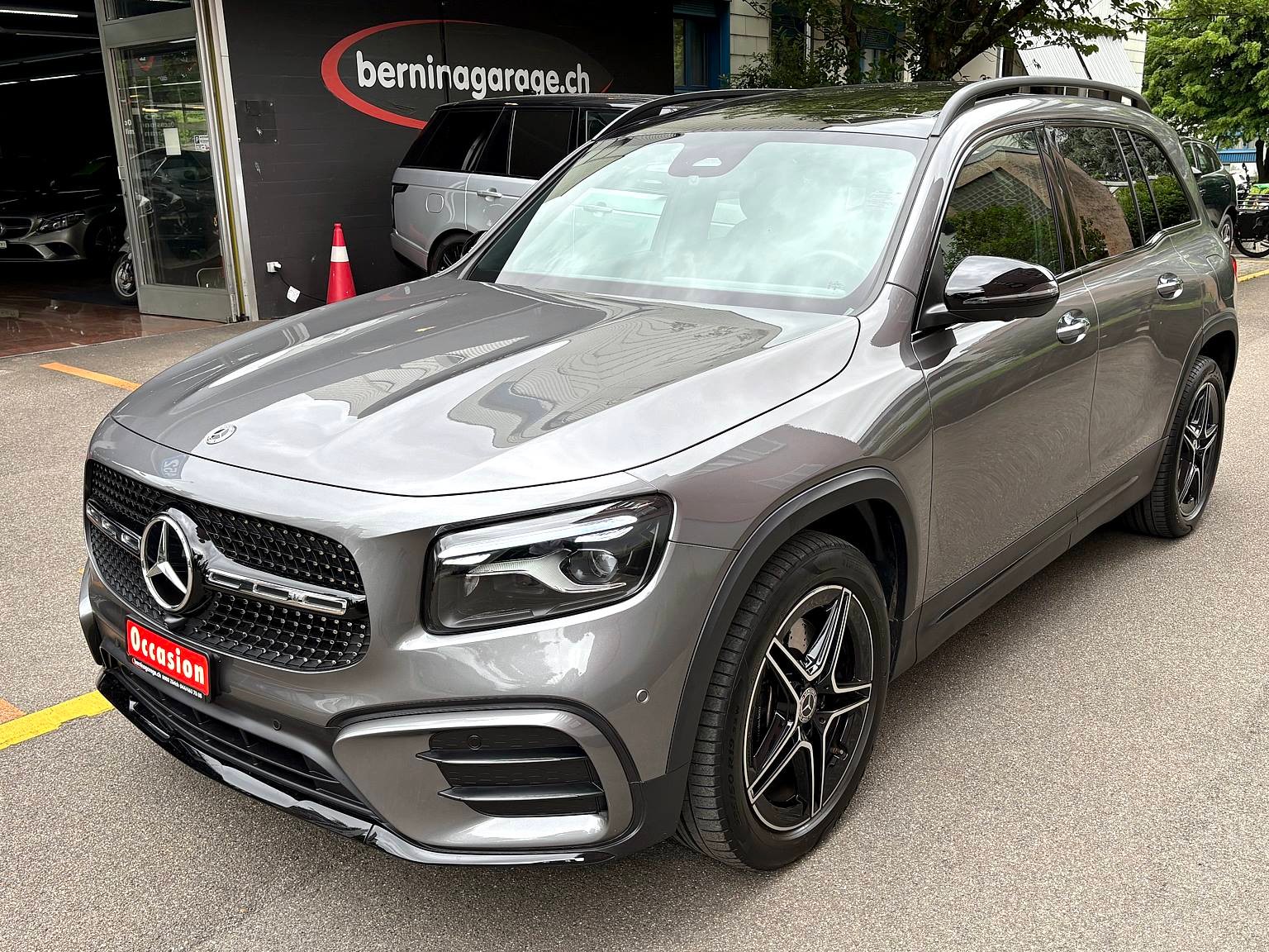 MERCEDES-BENZ GLB 220 AMG Line 4Matic 8G-Tronic-image-0