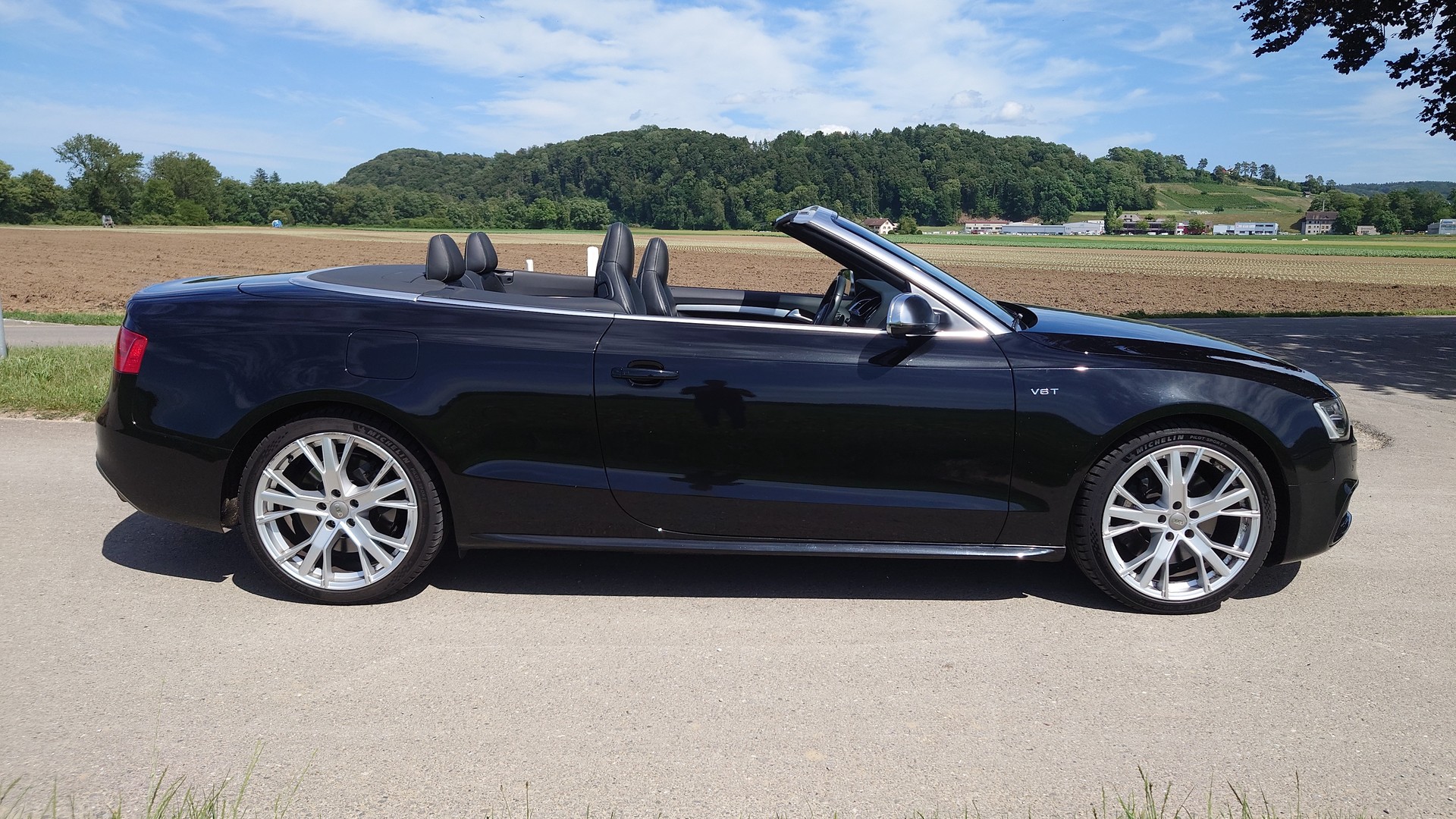 AUDI S5 Cabrio 3.0 TFSI quattro S-tronic-image-2
