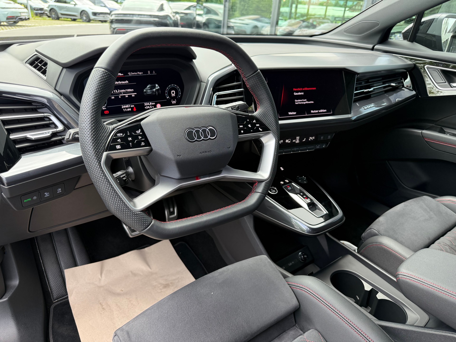 AUDI Q4 Sportback e-tron 45 Edition Swiss Ski quattro-image-6