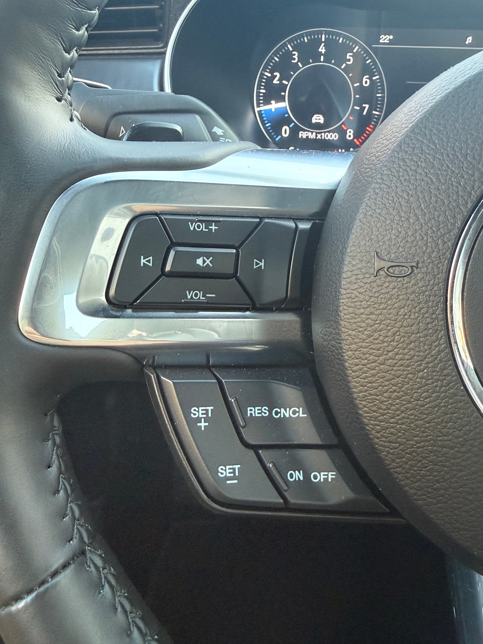 FORD MUSTANG FASTBACK 5.0 V8 MACH 1 AUTOMAT*DARK MATTER STARLIGHT GRAY*-image-8