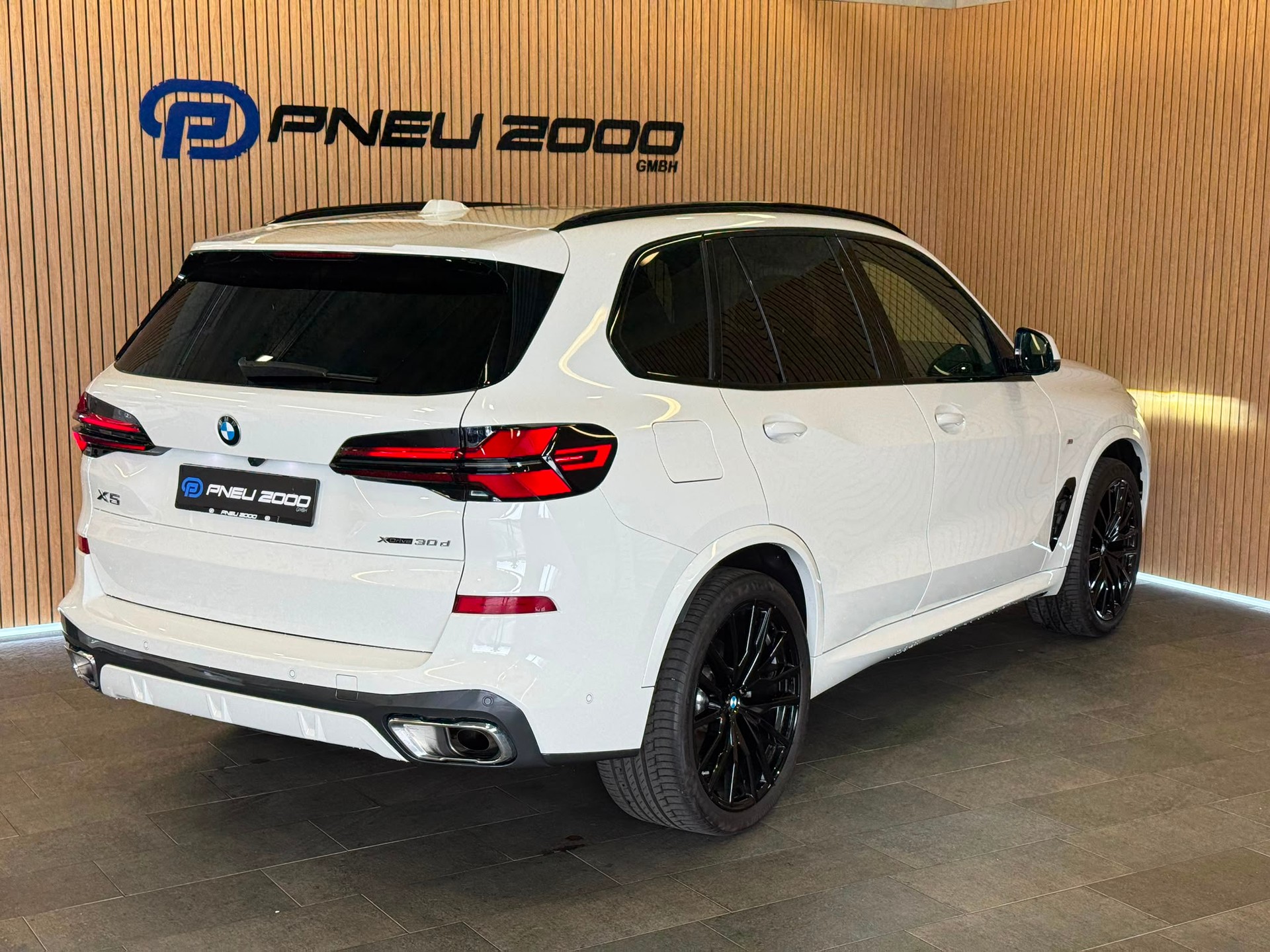 BMW X5 xDrive 48V 30d M Sport Pro Steptronic-image-5