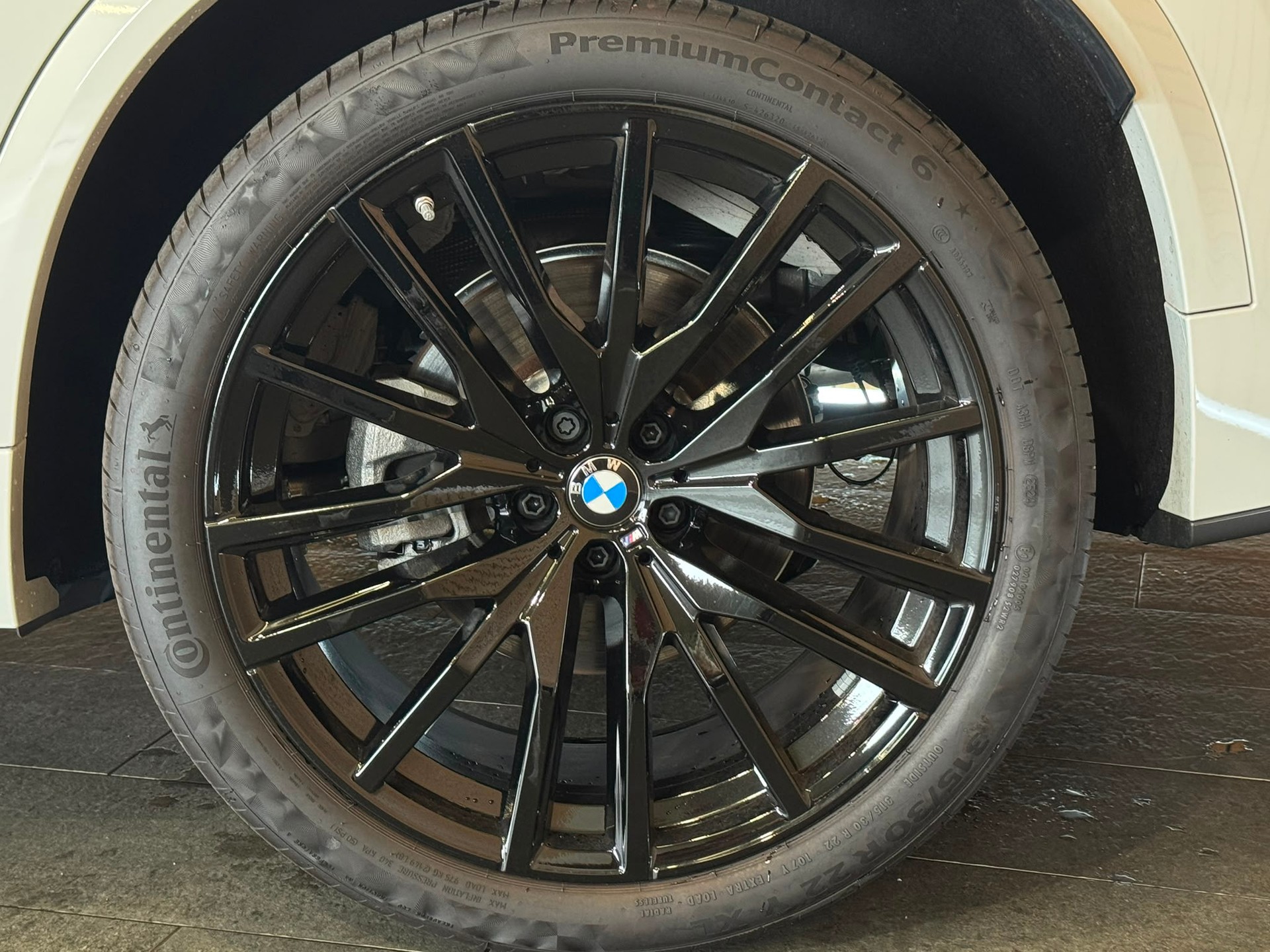 BMW X5 xDrive 48V 30d M Sport Pro Steptronic-image-8