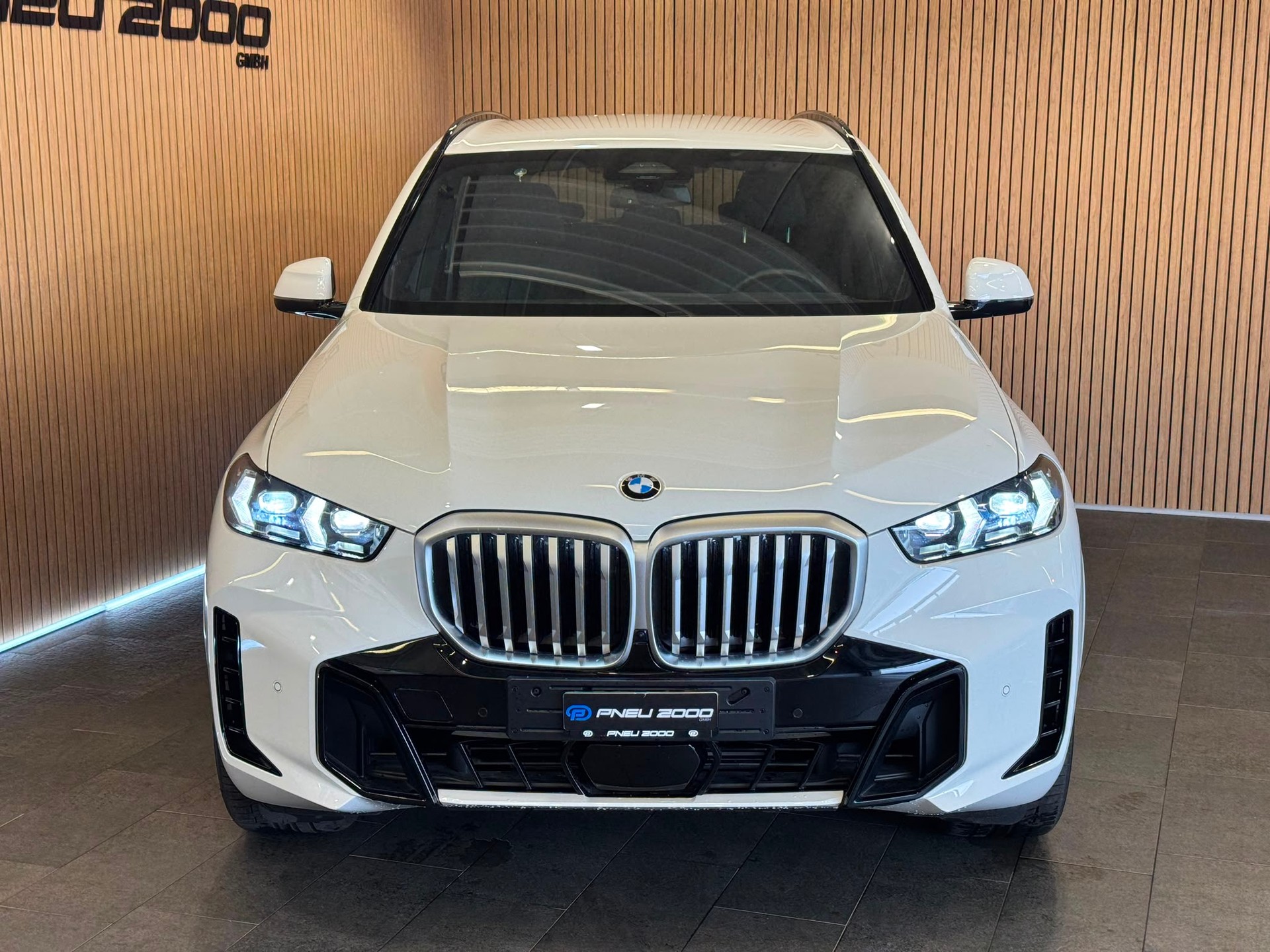 BMW X5 xDrive 48V 30d M Sport Pro Steptronic-image-1