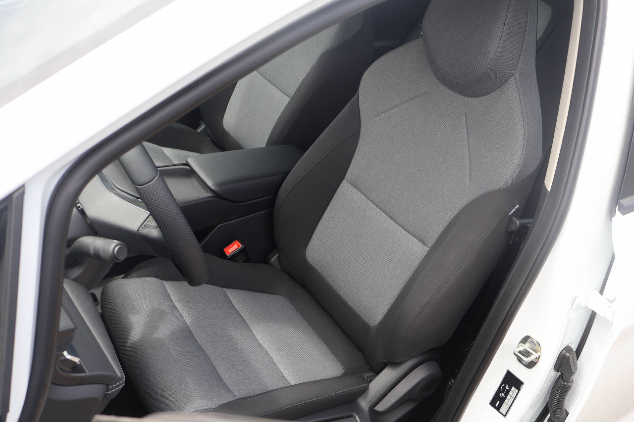 MG 4 Urban 43kWh Comfort-image-13