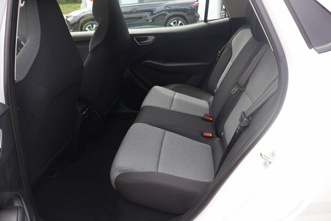 MG 4 Urban 43kWh Comfort-image-15