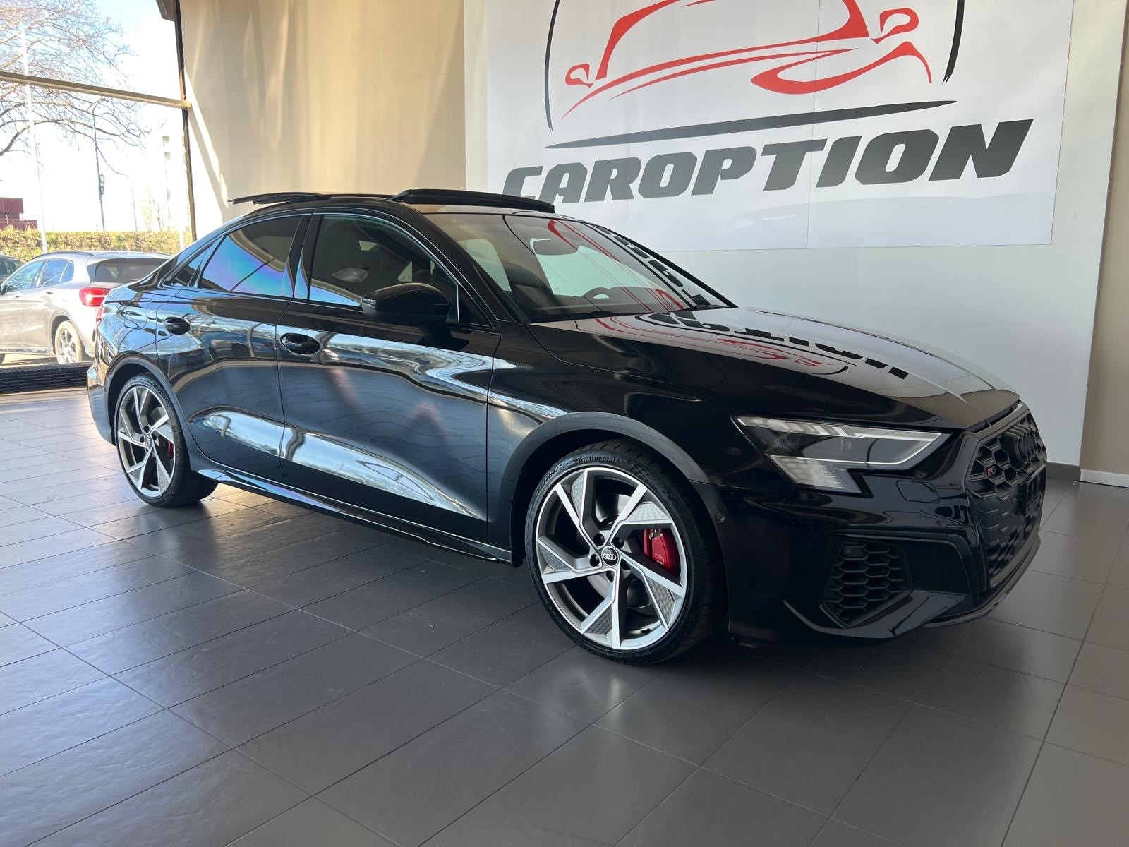 AUDI S3 Limousine 2.0 TFSI quattro S-tronic-image-1