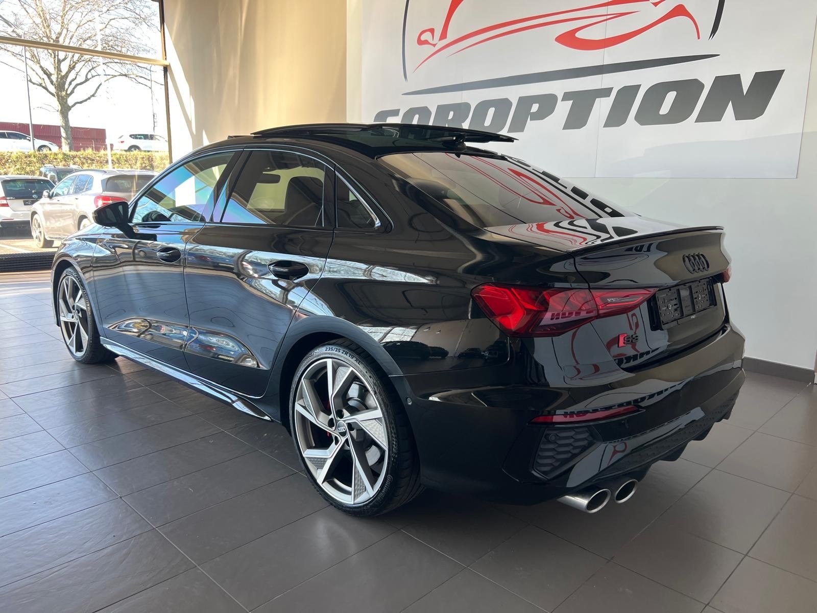 AUDI S3 Limousine 2.0 TFSI quattro S-tronic-image-6